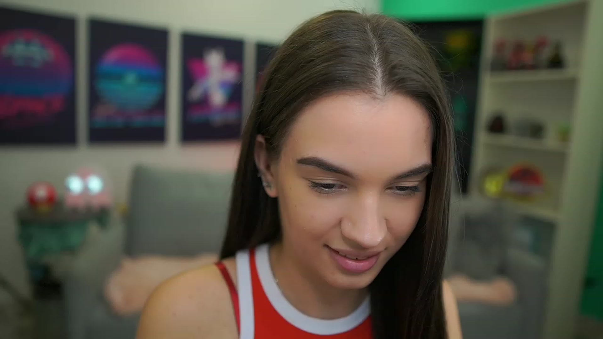 Gallery image thumbnail from Kylie_Quinn's myfreecams stream on, 12/23/2022, 24:16 image 3 of 20