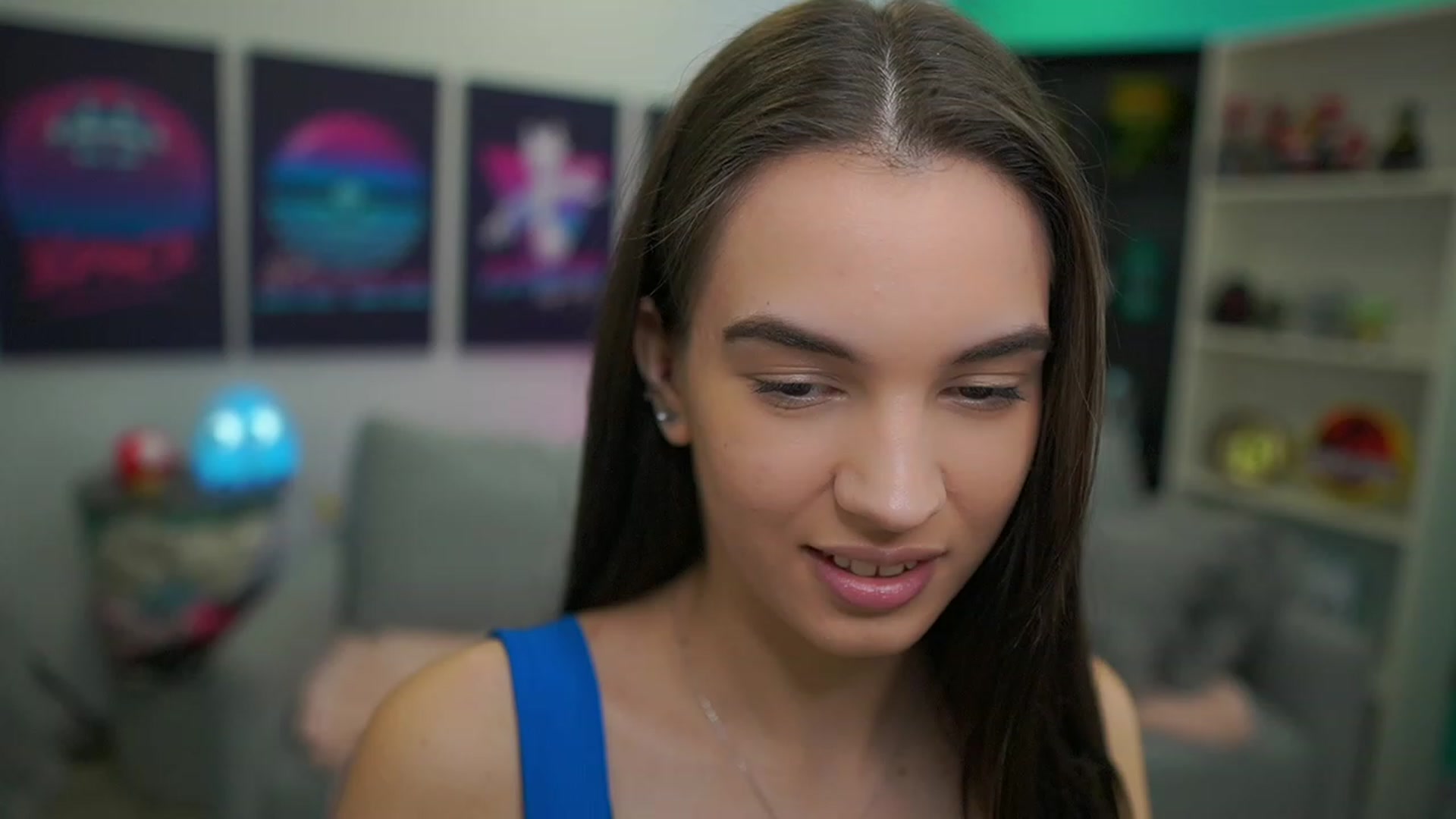 Gallery image thumbnail from Kylie_Quinn's myfreecams stream on, 12/23/2022, 16:29 image 1 of 20