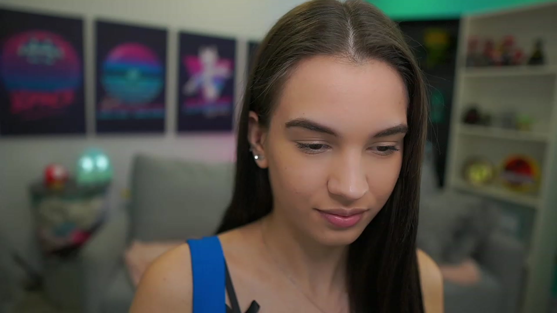 Gallery image thumbnail from Kylie_Quinn's myfreecams stream on, 12/23/2022, 16:29 image 6 of 20