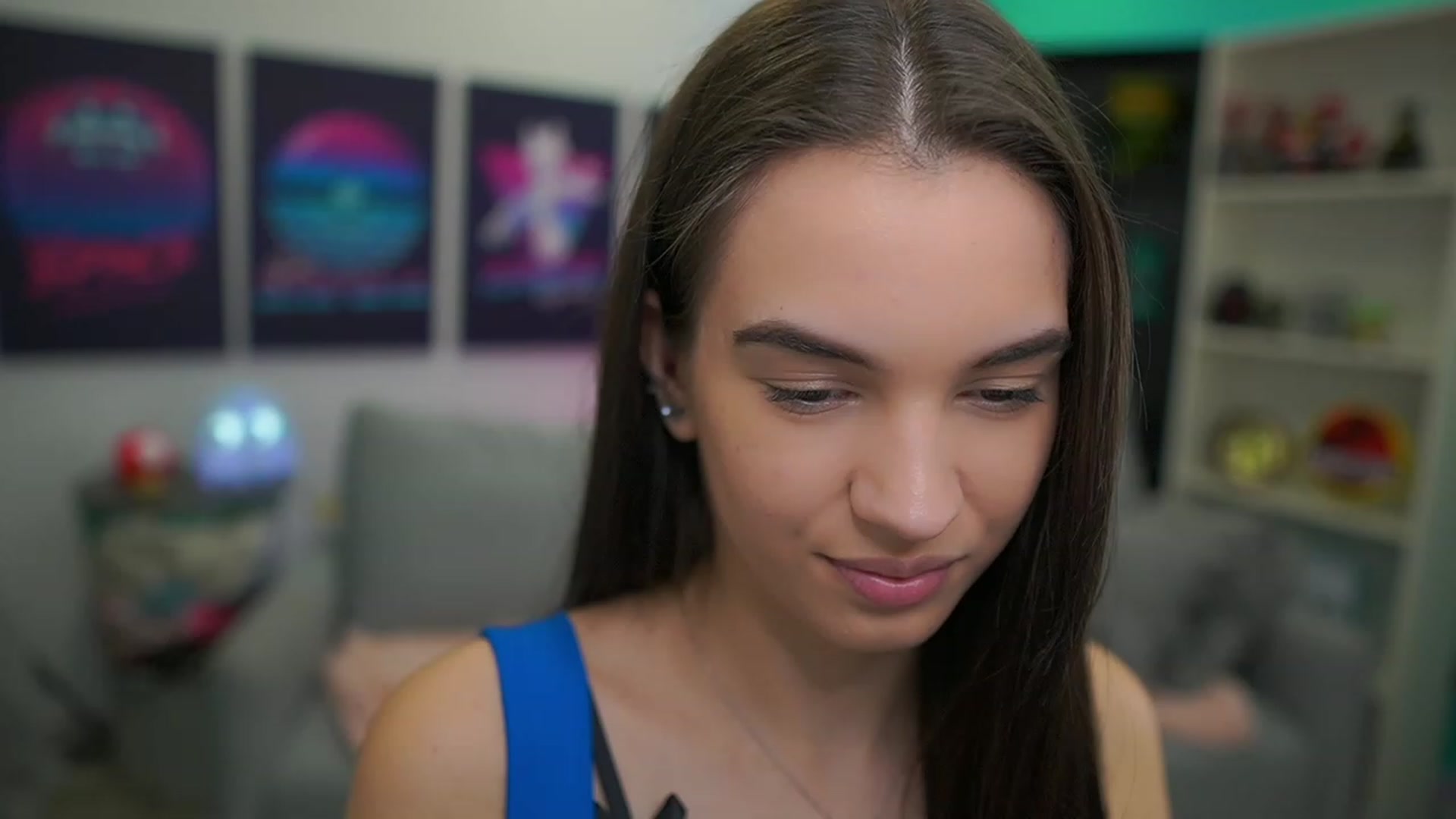 Gallery image thumbnail from Kylie_Quinn's myfreecams stream on, 12/23/2022, 16:29 image 8 of 20