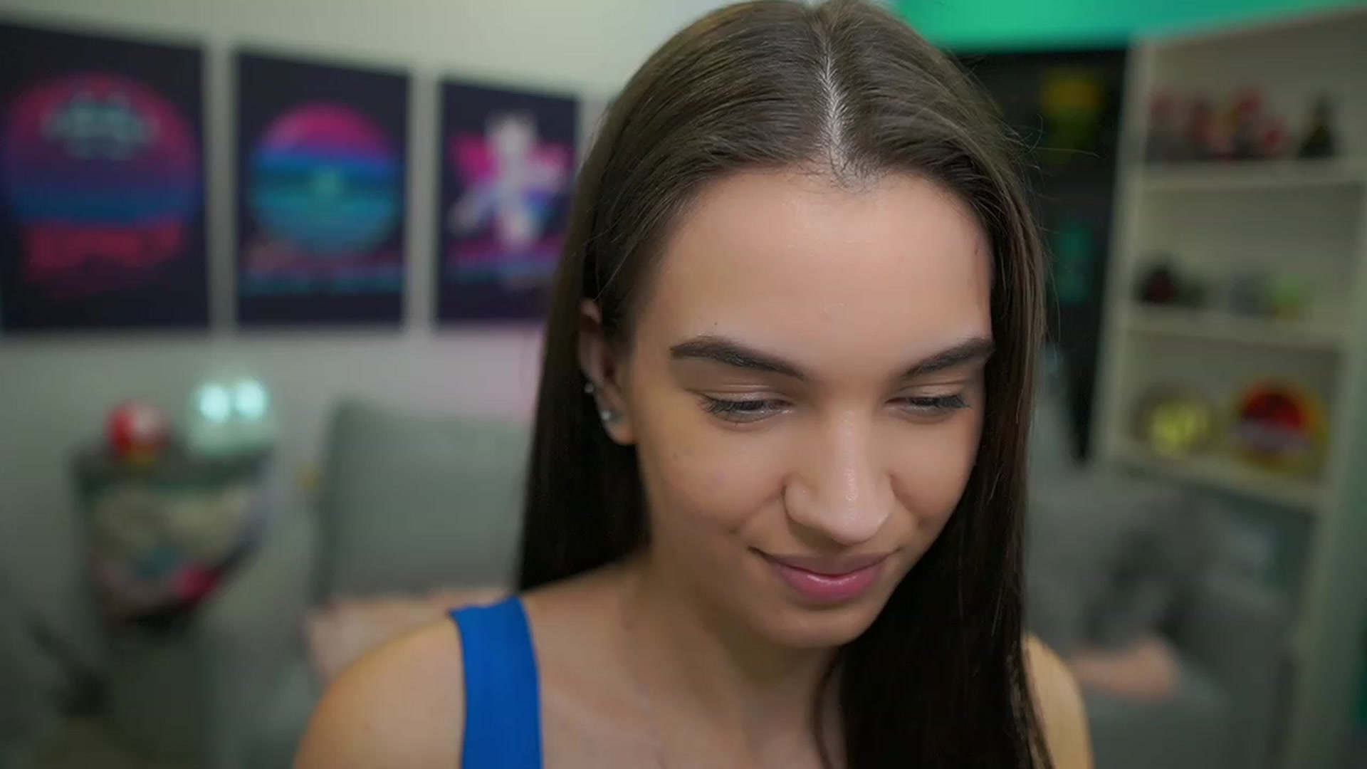 Gallery image thumbnail from Kylie_Quinn's myfreecams stream on, 12/23/2022, 17:31 image 19 of 20