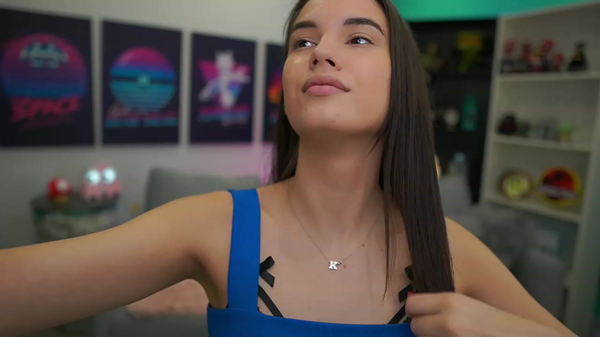 Gallery image thumbnail from Kylie_Quinn's myfreecams stream on, 12/23/2022, 20:18 image 5 of 20