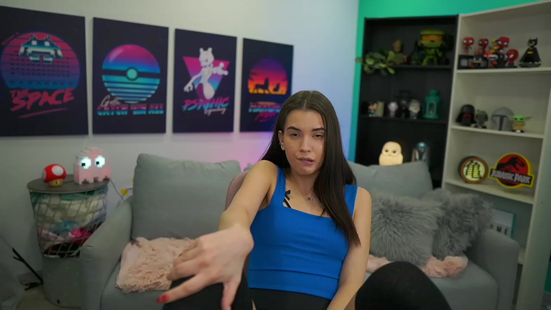 Gallery image thumbnail from Kylie_Quinn's myfreecams stream on, 12/23/2022, 20:18 image 8 of 20