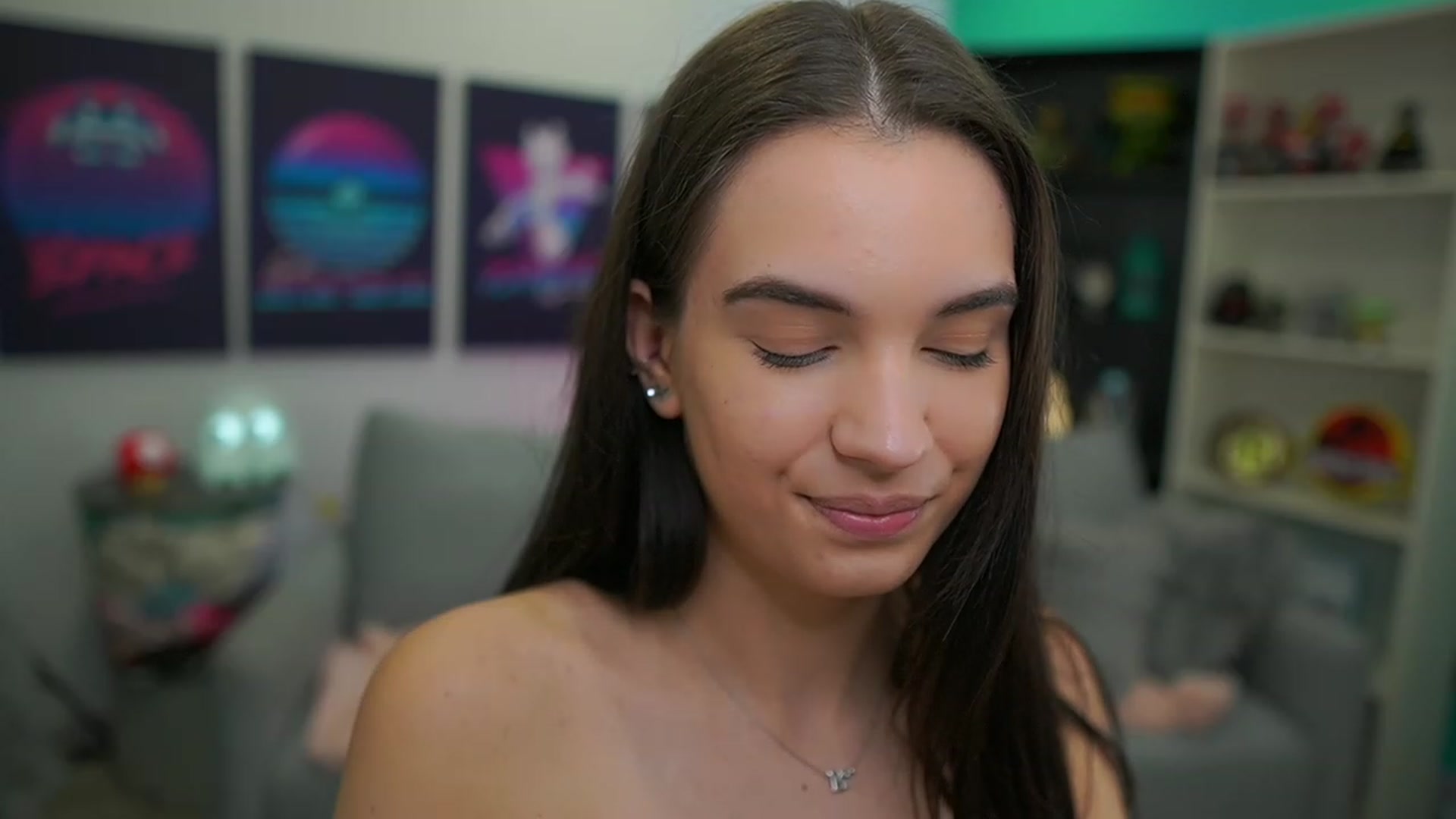 Gallery image thumbnail from Kylie_Quinn's myfreecams stream on, 12/23/2022, 20:18 image 20 of 20