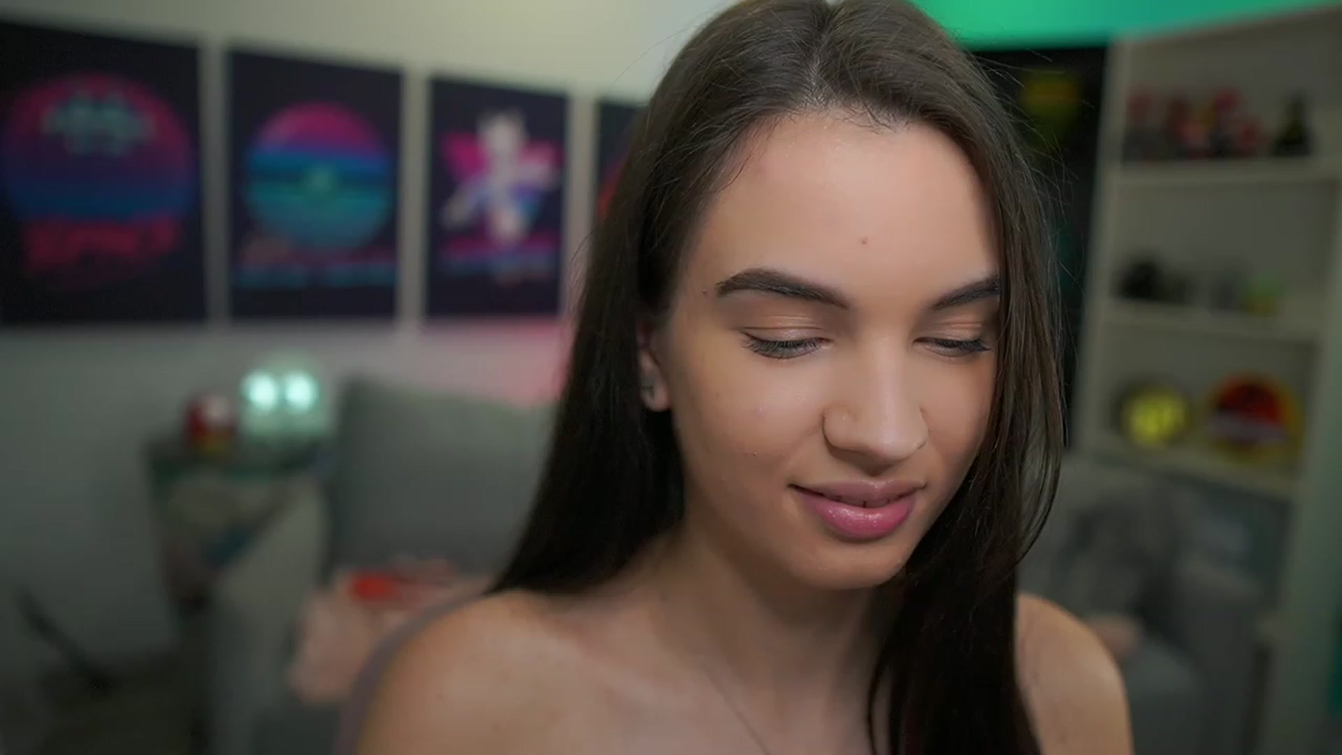 Gallery image thumbnail from Kylie_Quinn's myfreecams stream on, 12/26/2022, 10:16 image 4 of 20