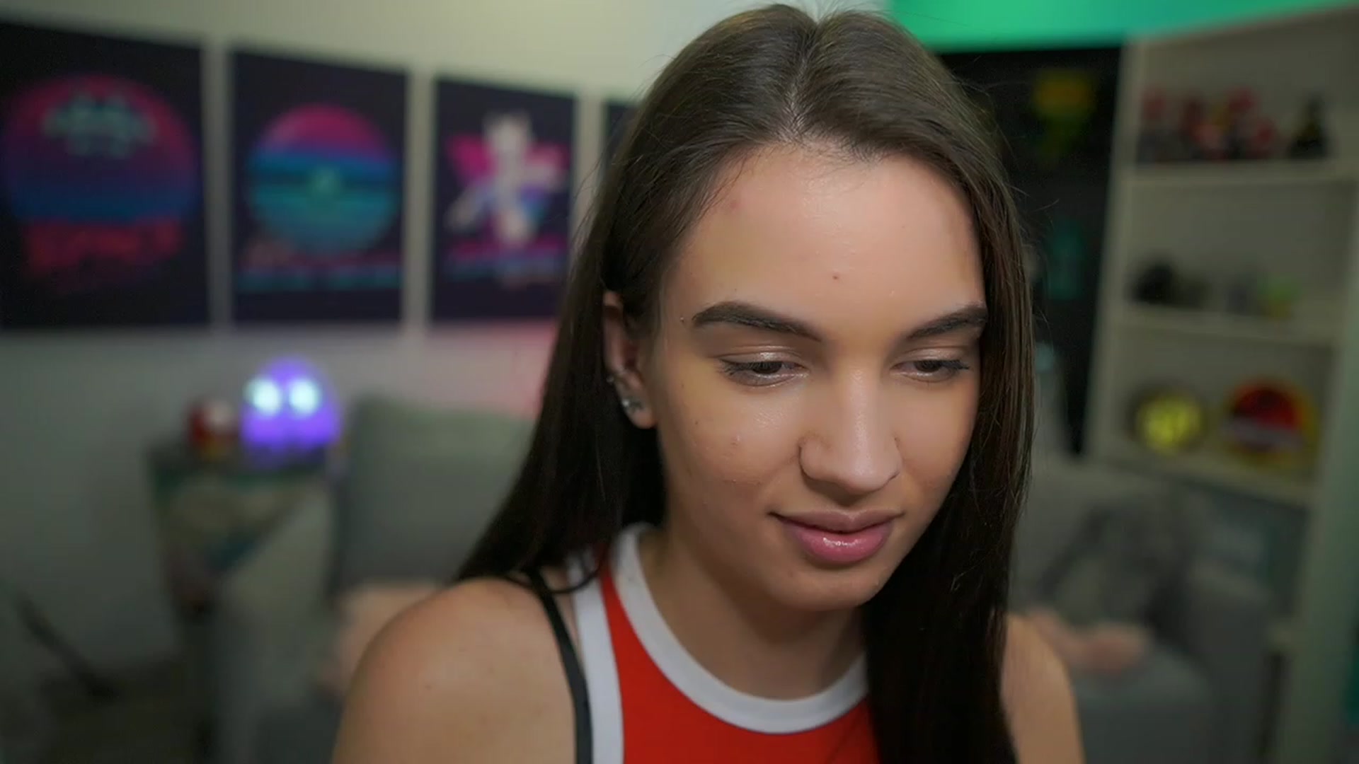 Gallery image thumbnail from Kylie_Quinn's myfreecams stream on, 12/26/2022, 14:22 image 2 of 20