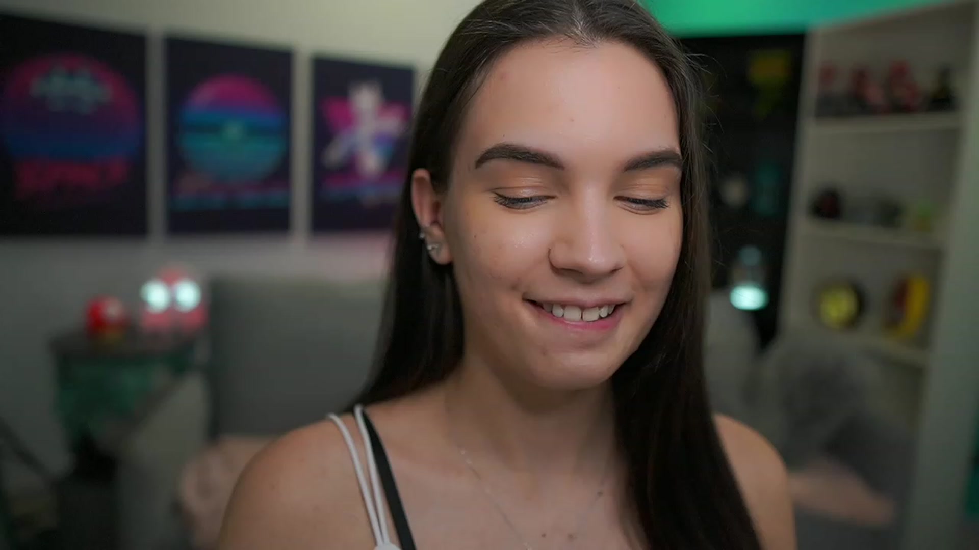 Gallery image thumbnail from Kylie_Quinn's myfreecams stream on, 12/27/2022, 22:19 image 11 of 20
