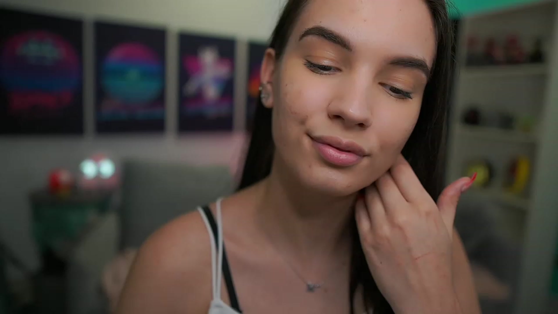 Gallery image thumbnail from Kylie_Quinn's myfreecams stream on, 12/27/2022, 22:58 image 8 of 20