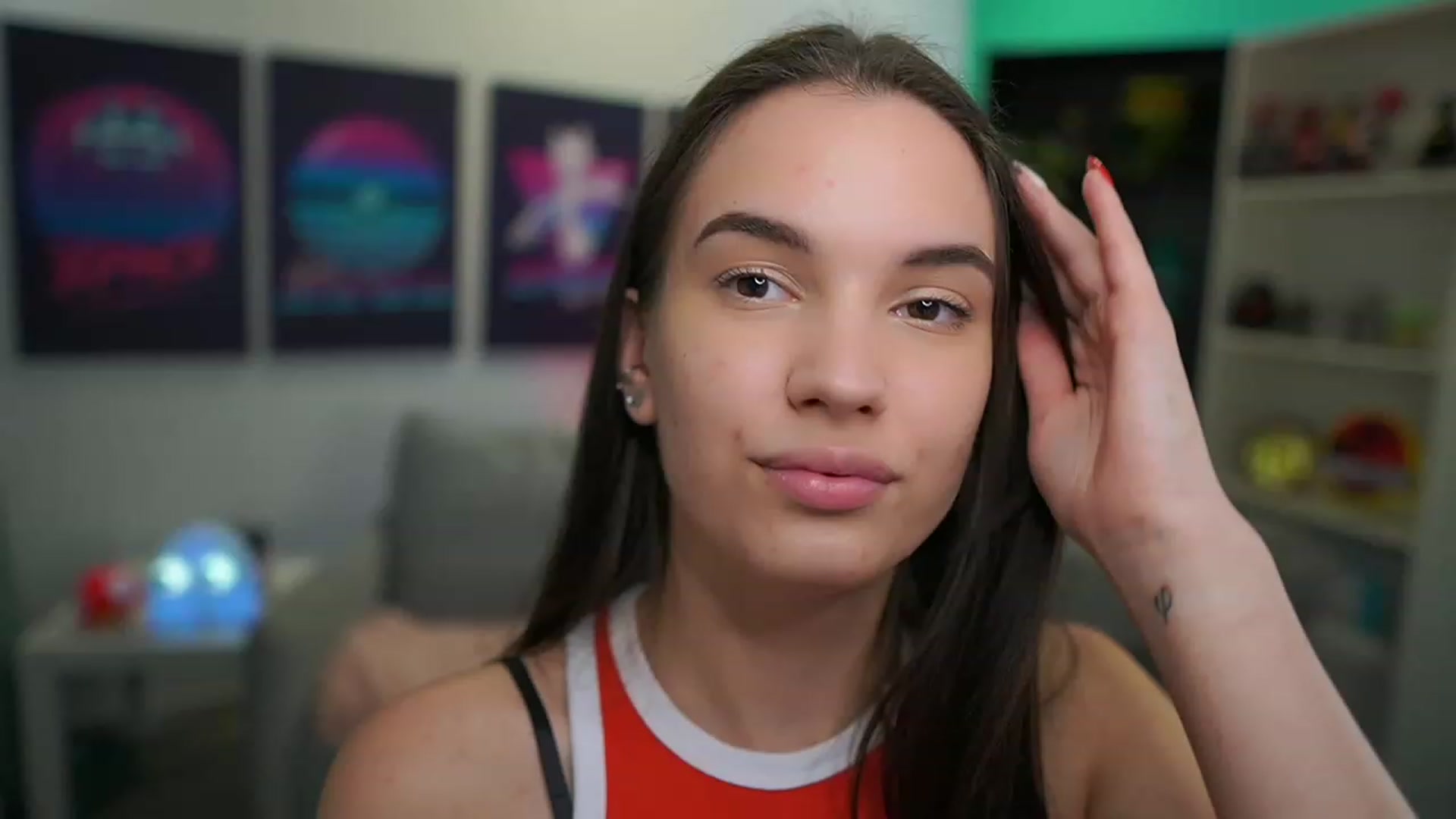 Gallery image thumbnail from Kylie_Quinn's myfreecams stream on, 12/28/2022, 22:53 image 8 of 20