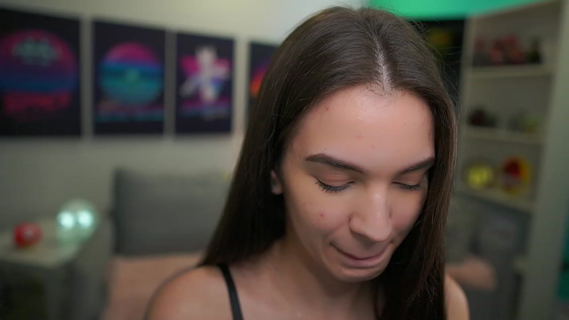 Gallery image thumbnail from Kylie_Quinn's myfreecams stream on, 12/29/2022, 22:56 image 17 of 20