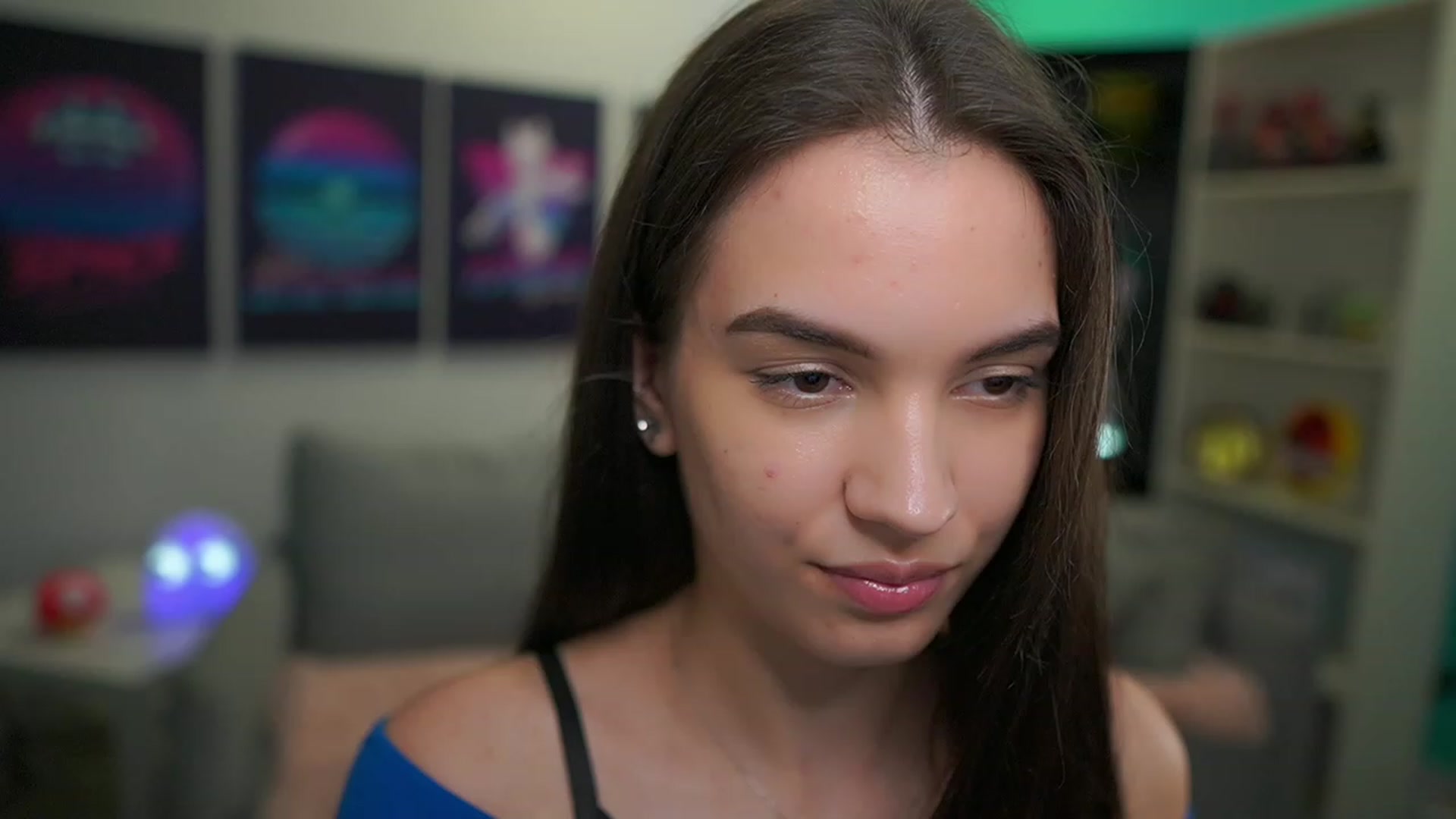 Gallery image thumbnail from Kylie_Quinn's myfreecams stream on, 12/29/2022, 22:56 image 3 of 20