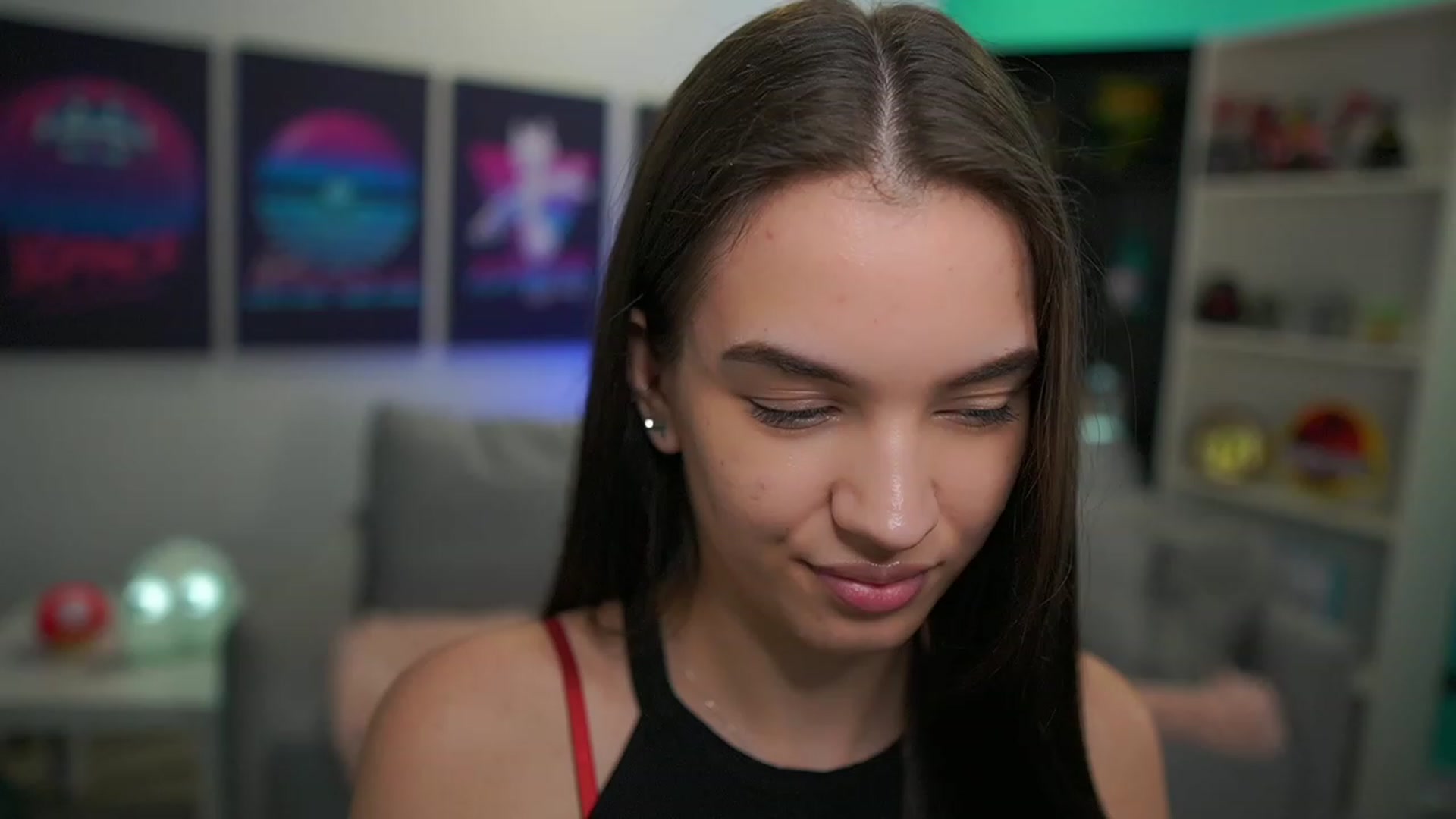 Gallery image thumbnail from Kylie_Quinn's myfreecams stream on, 12/30/2022, 15:21 image 15 of 20