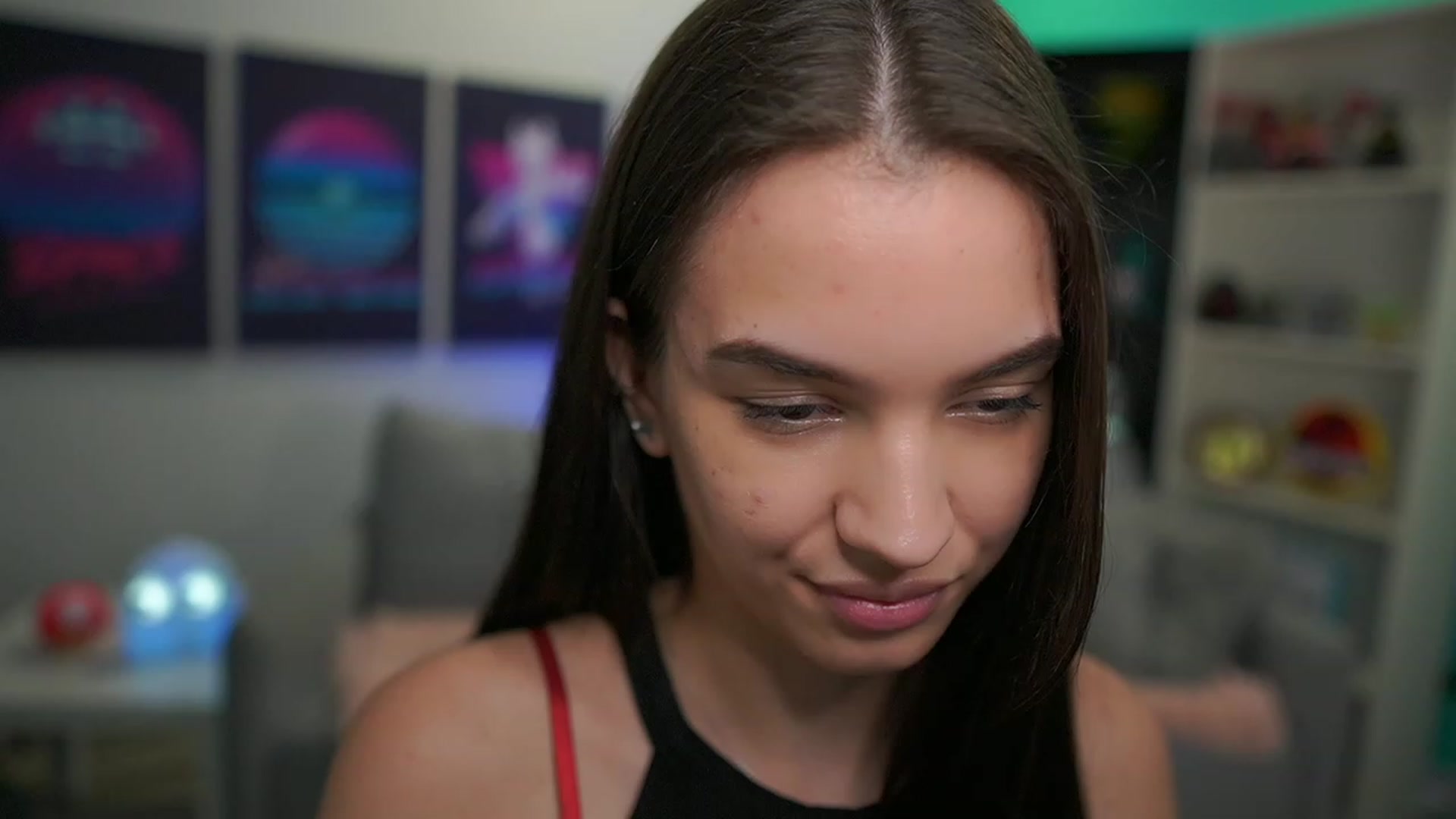 Gallery image thumbnail from Kylie_Quinn's myfreecams stream on, 12/30/2022, 16:56 image 6 of 20