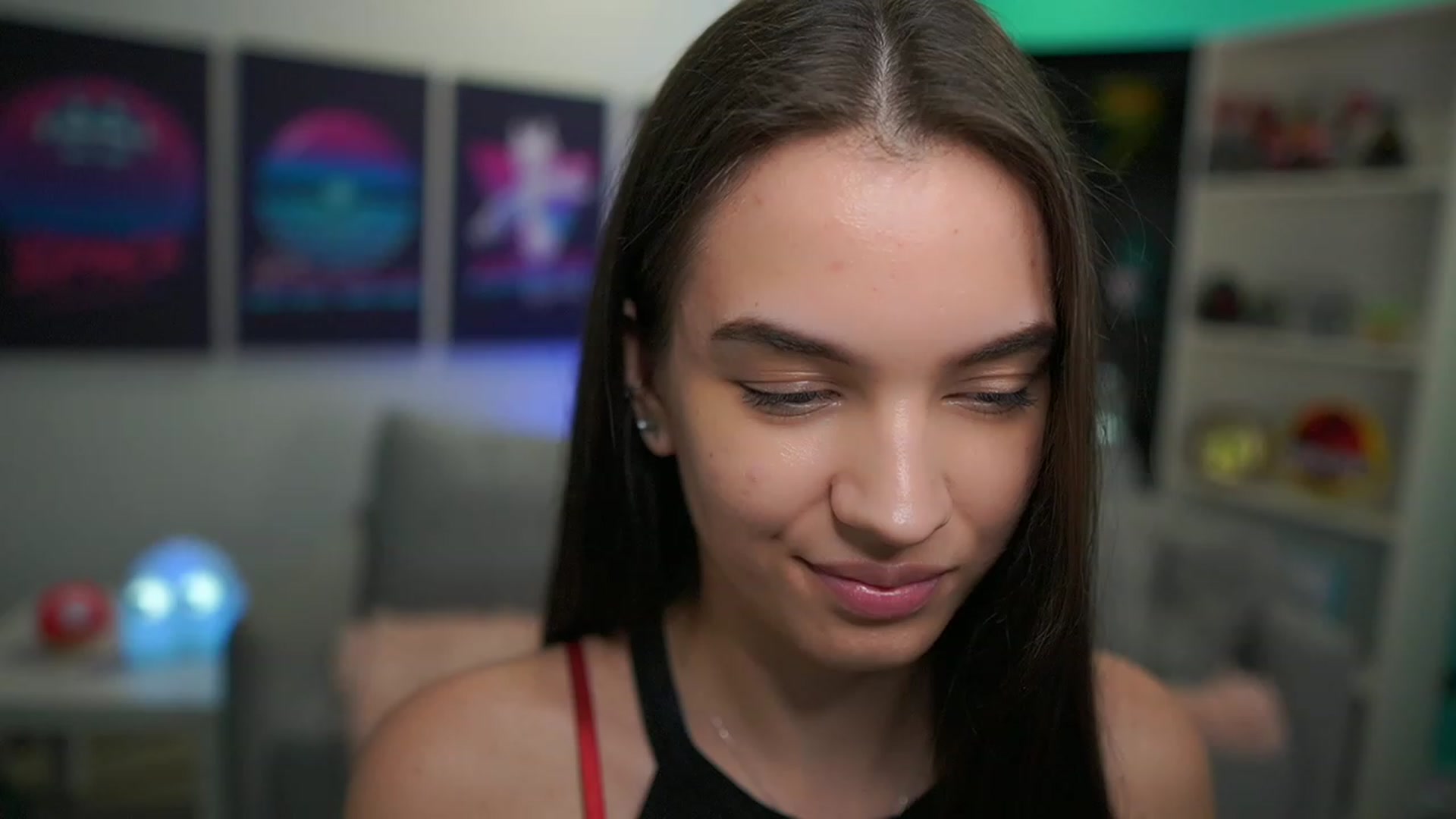 Gallery image thumbnail from Kylie_Quinn's myfreecams stream on, 12/30/2022, 16:56 image 16 of 20