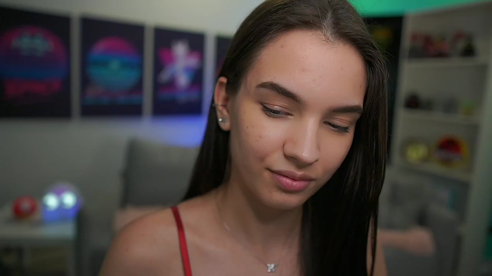 Gallery image thumbnail from Kylie_Quinn's myfreecams stream on, 12/30/2022, 19:34 image 19 of 20