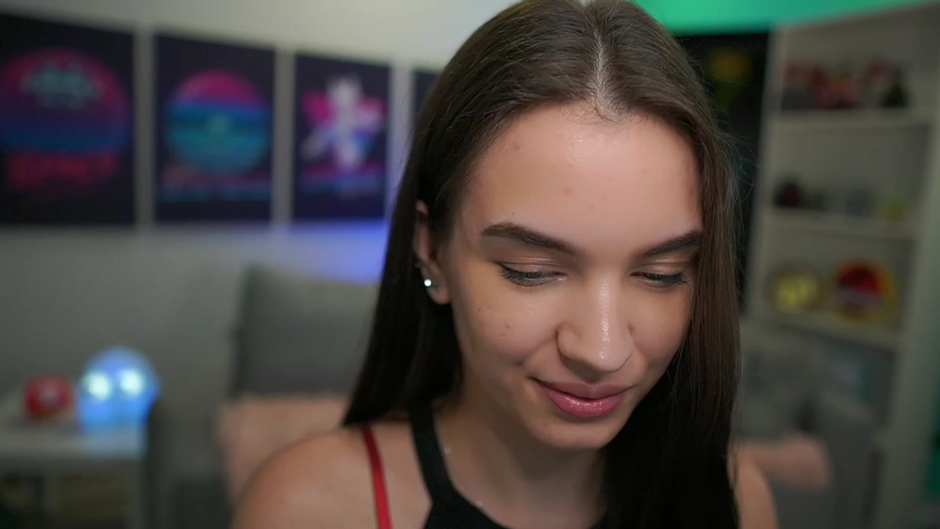 Gallery image thumbnail from Kylie_Quinn's myfreecams stream on, 12/30/2022, 19:34 image 9 of 20