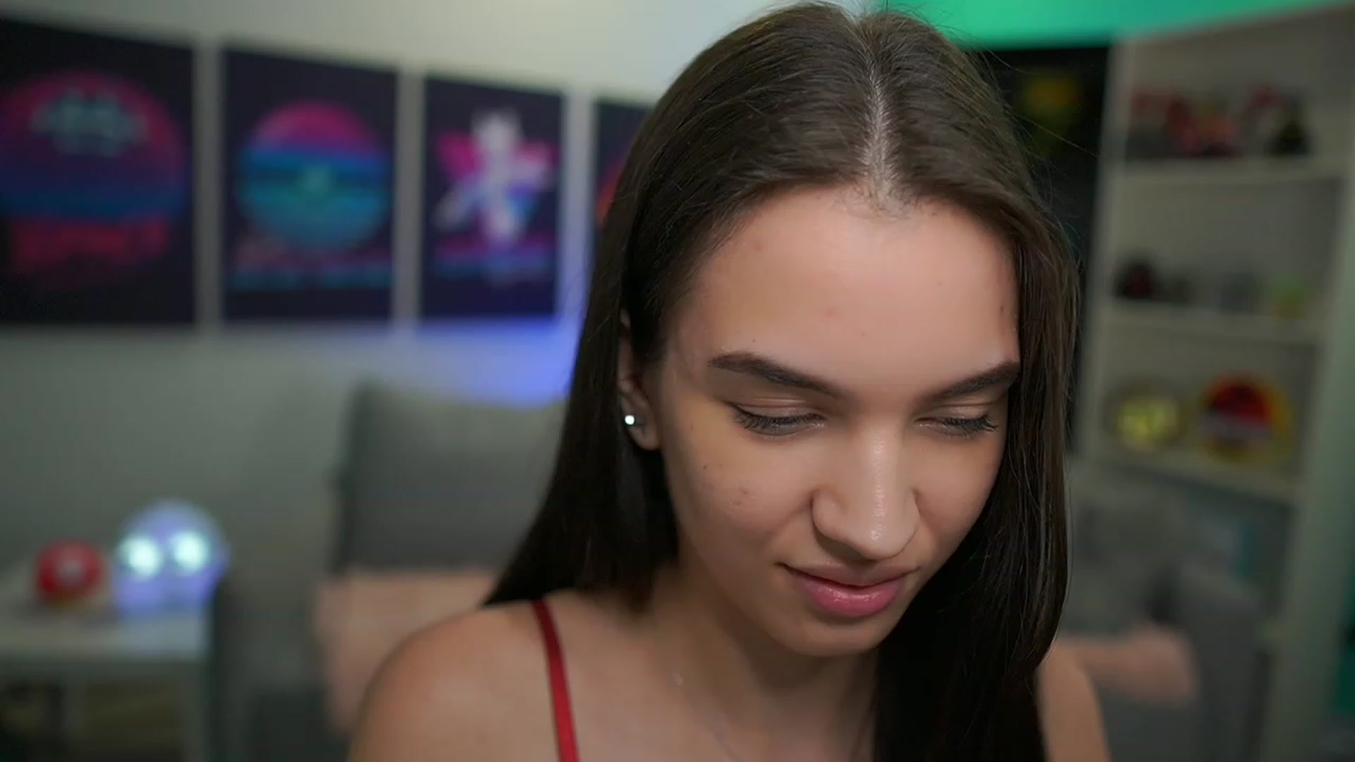 Gallery image thumbnail from Kylie_Quinn's myfreecams stream on, 12/30/2022, 19:34 image 13 of 20