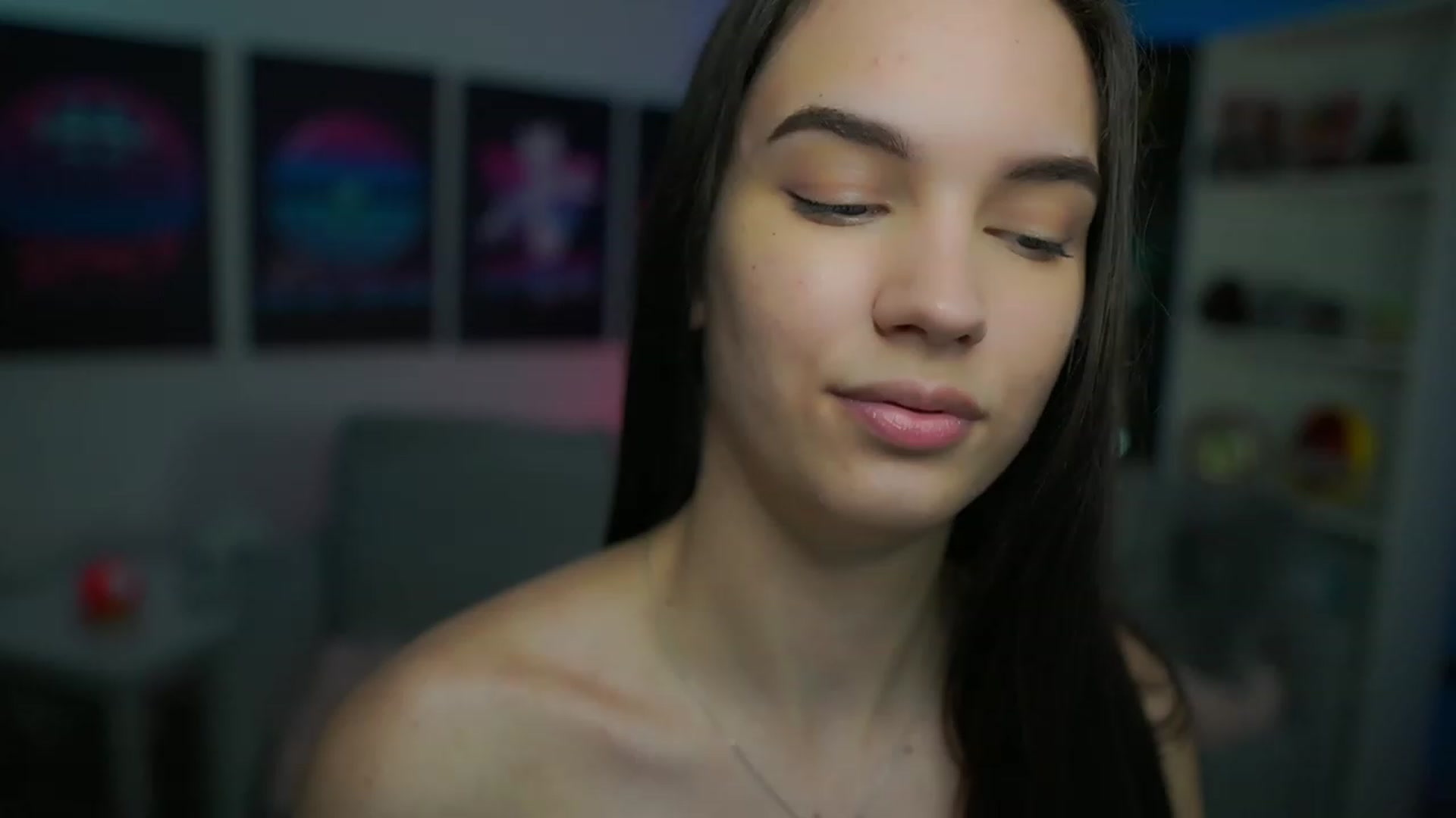 Gallery image thumbnail from Kylie_Quinn's myfreecams stream on, 01/03/2023, 21:12 image 7 of 20