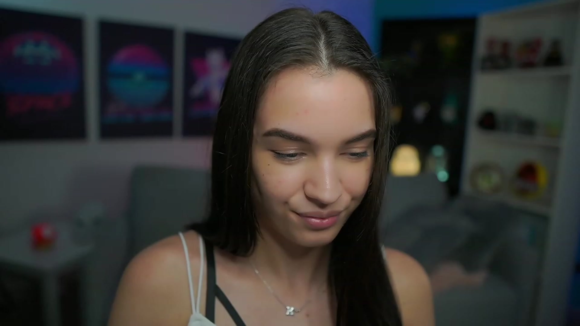 Gallery image thumbnail from Kylie_Quinn's myfreecams stream on, 01/03/2023, 22:36 image 15 of 20