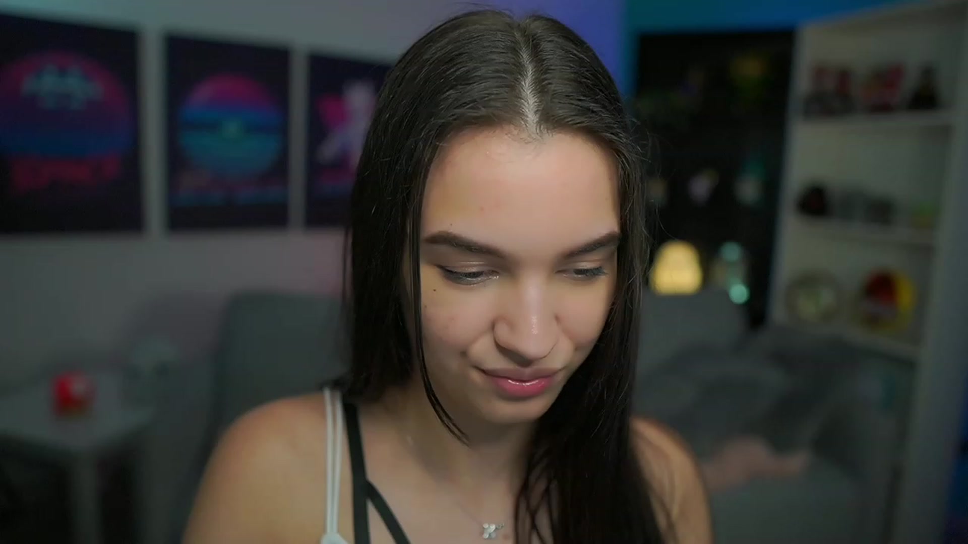 Gallery image thumbnail from Kylie_Quinn's myfreecams stream on, 01/04/2023, 24:54 image 14 of 20