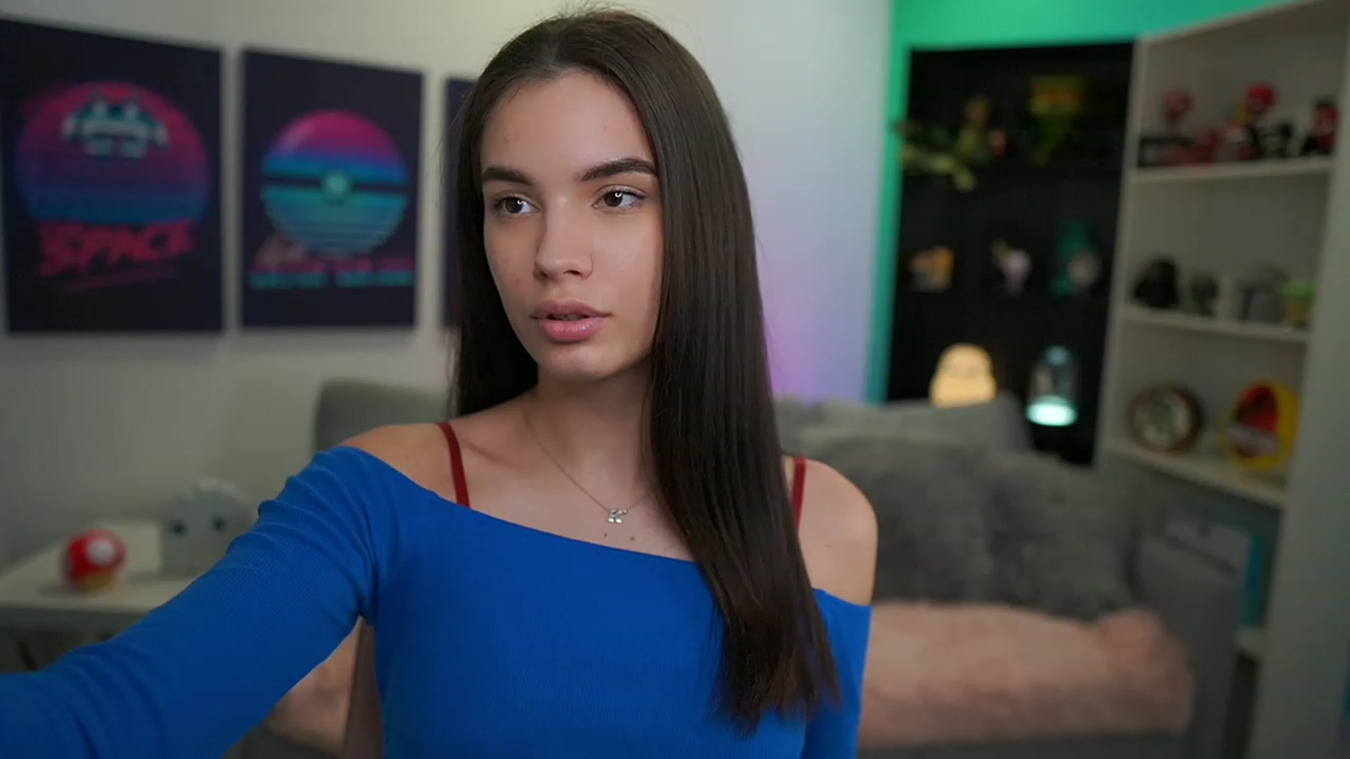 Gallery image thumbnail from Kylie_Quinn's myfreecams stream on, 01/06/2023, 12:39 image 14 of 20
