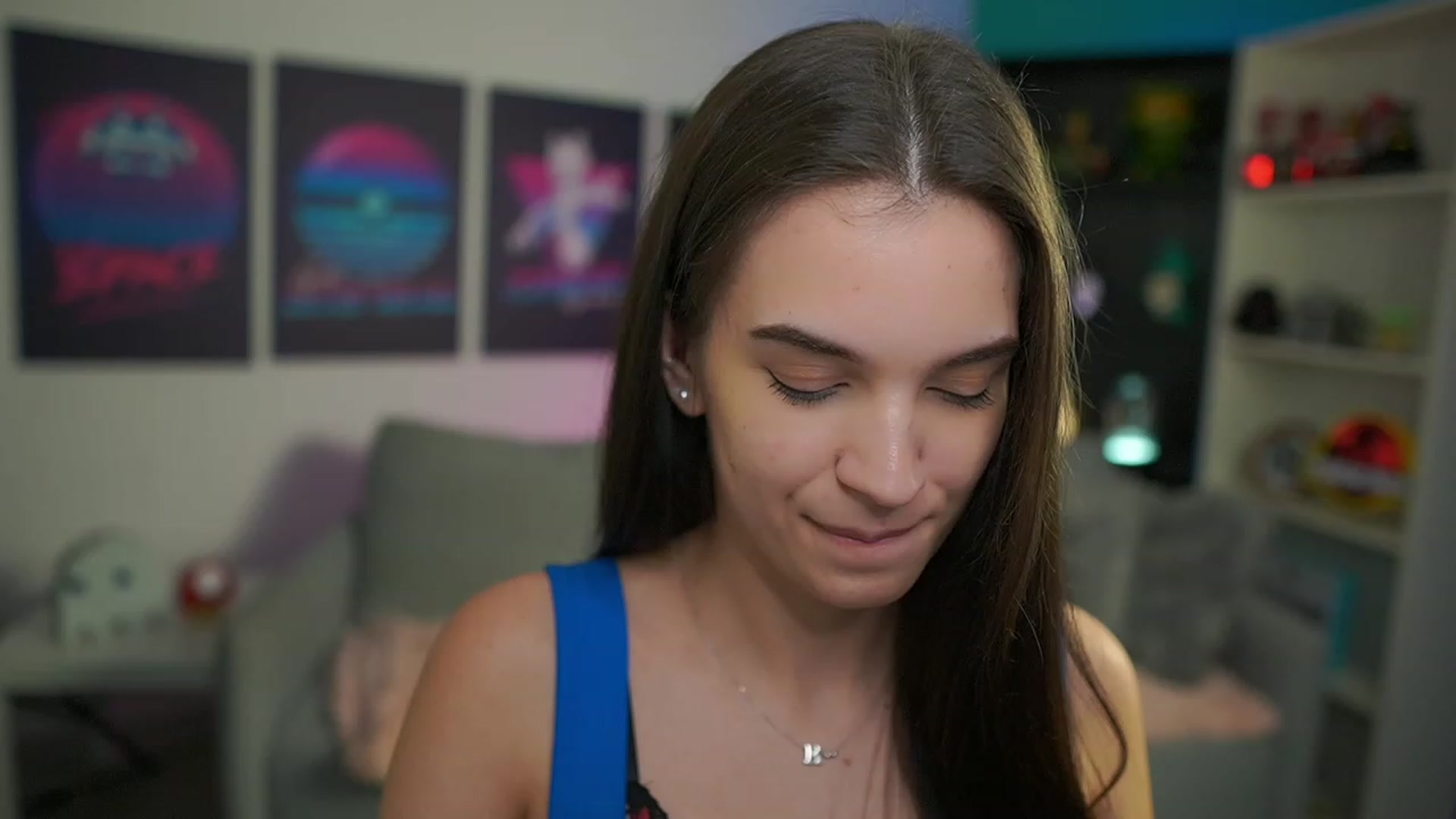 Gallery image thumbnail from Kylie_Quinn's myfreecams stream on, 01/16/2023, 23:16 image 8 of 20