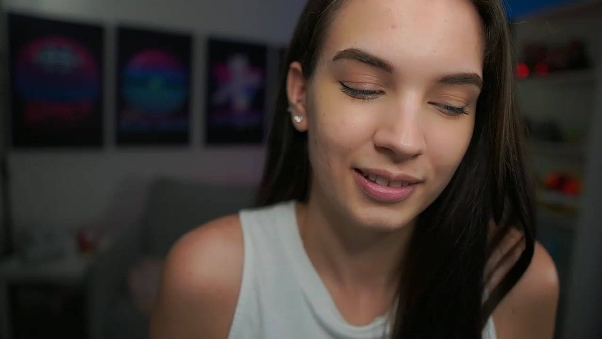 Gallery image thumbnail from Kylie_Quinn's myfreecams stream on, 01/17/2023, 20:52 image 6 of 20
