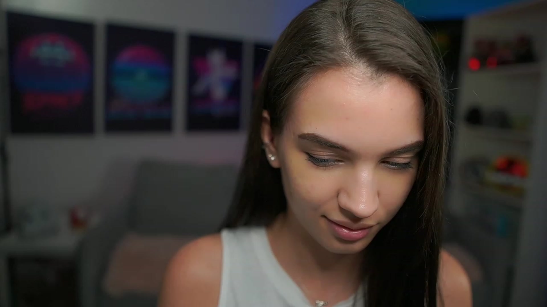 Gallery image thumbnail from Kylie_Quinn's myfreecams stream on, 01/17/2023, 22:16 image 1 of 20