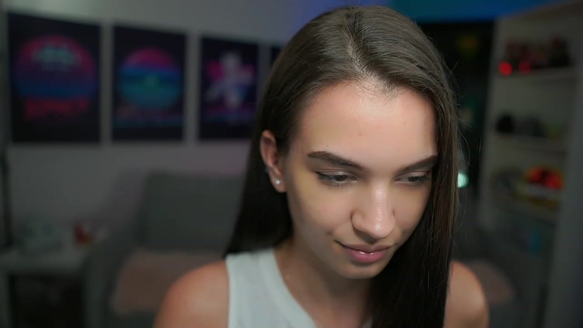 Gallery image thumbnail from Kylie_Quinn's myfreecams stream on, 01/17/2023, 22:16 image 14 of 20