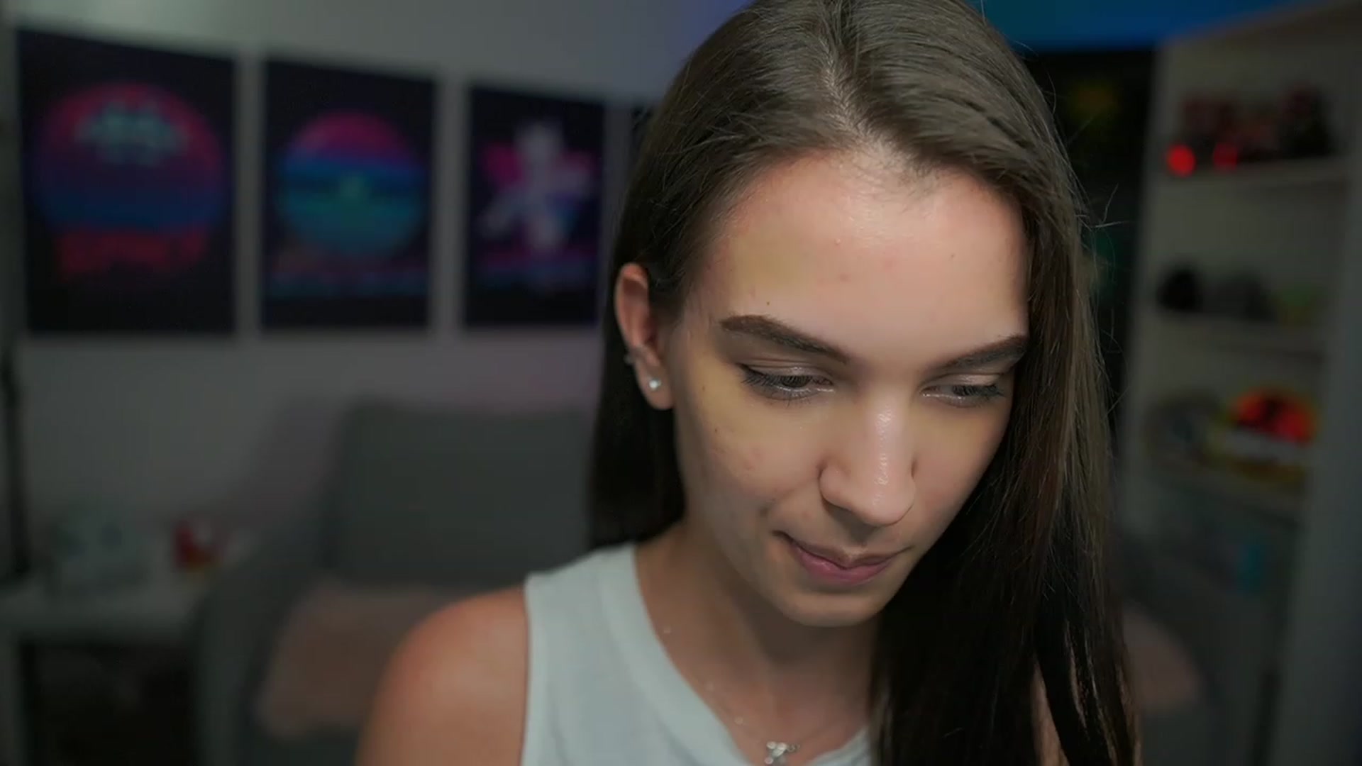 Gallery image thumbnail from Kylie_Quinn's myfreecams stream on, 01/17/2023, 22:16 image 9 of 20
