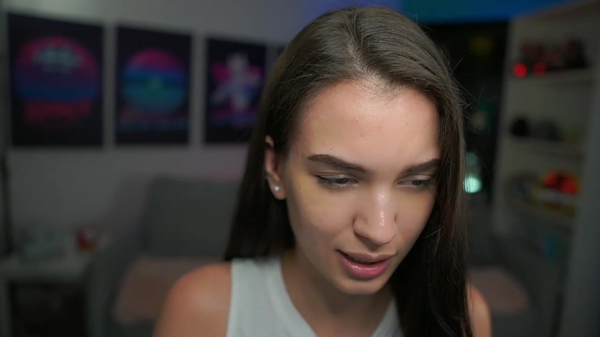 Gallery image thumbnail from Kylie_Quinn's myfreecams stream on, 01/17/2023, 22:16 image 6 of 20