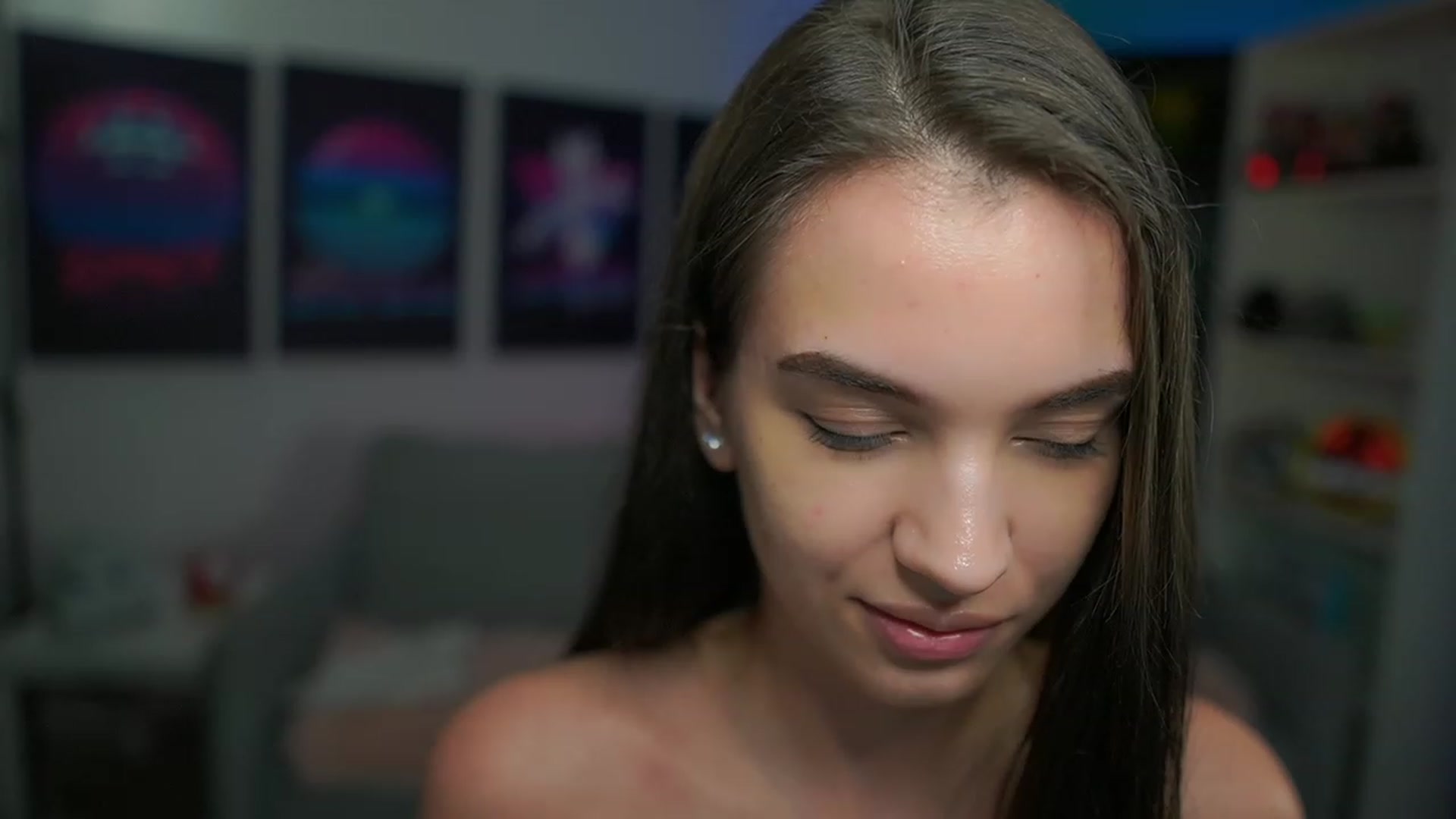 Gallery image thumbnail from Kylie_Quinn's myfreecams stream on, 01/18/2023, 24:07 image 12 of 20