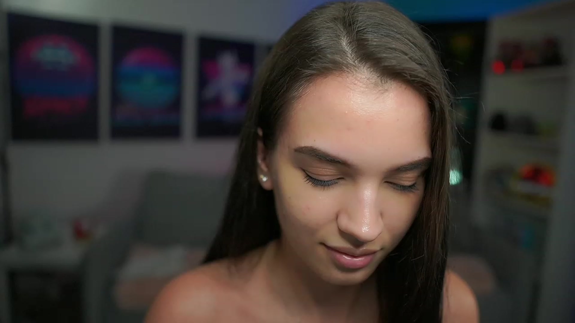 Gallery image thumbnail from Kylie_Quinn's myfreecams stream on, 01/18/2023, 24:07 image 19 of 20