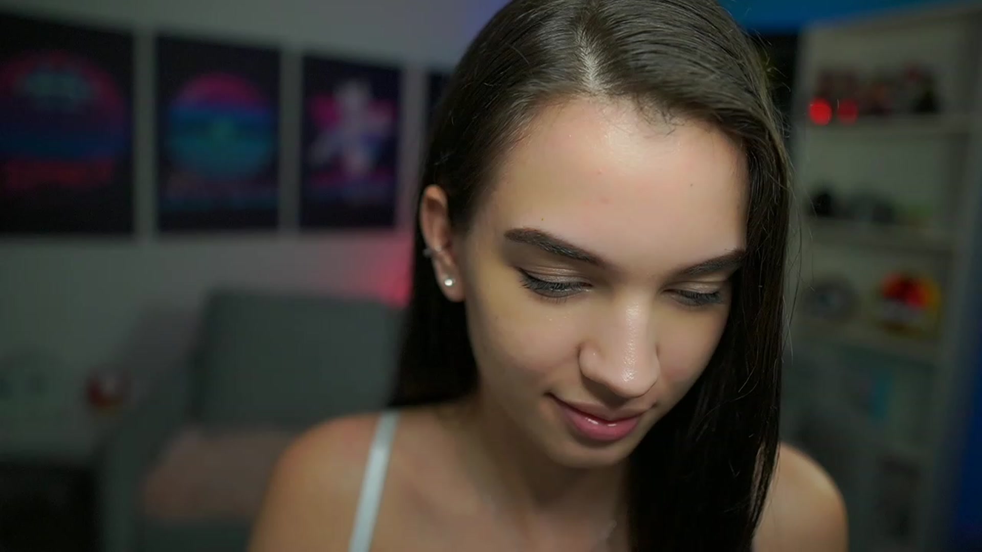 Gallery image thumbnail from Kylie_Quinn's myfreecams stream on, 01/18/2023, 22:39 image 7 of 20