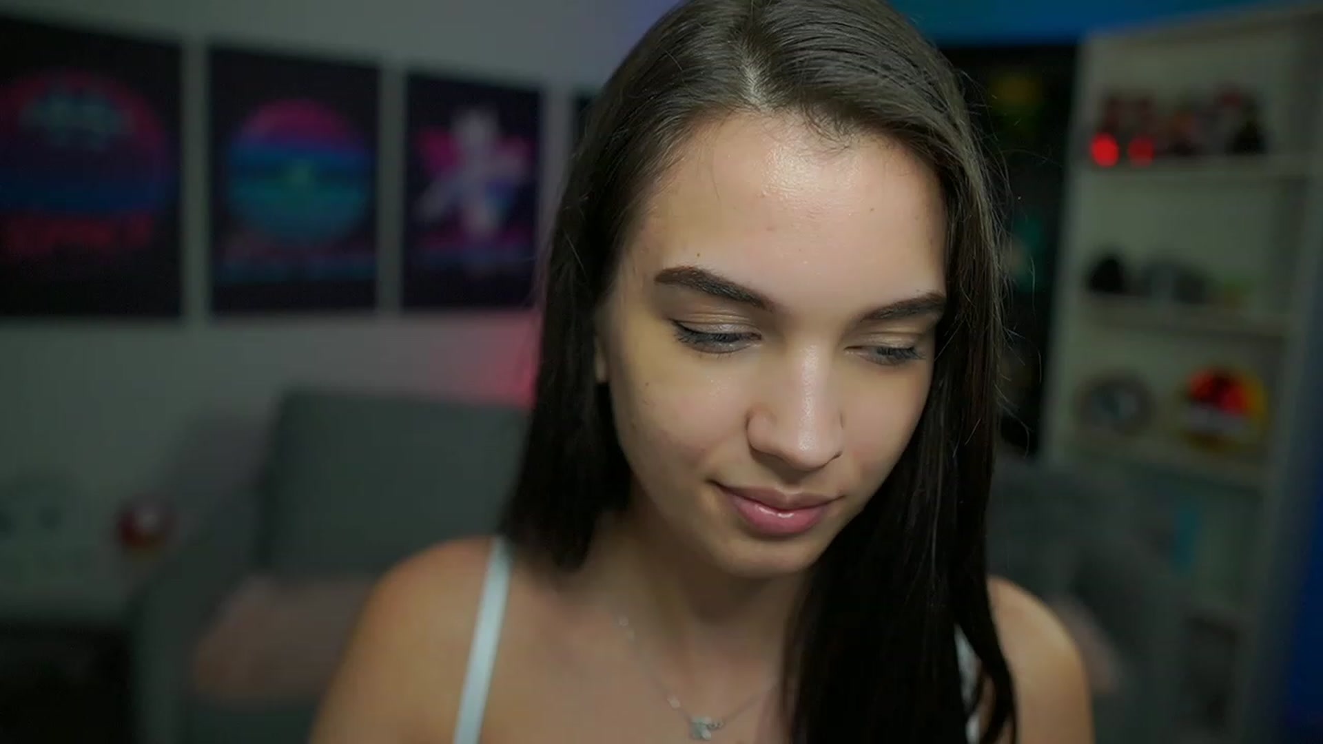 Gallery image thumbnail from Kylie_Quinn's myfreecams stream on, 01/18/2023, 22:39 image 15 of 20