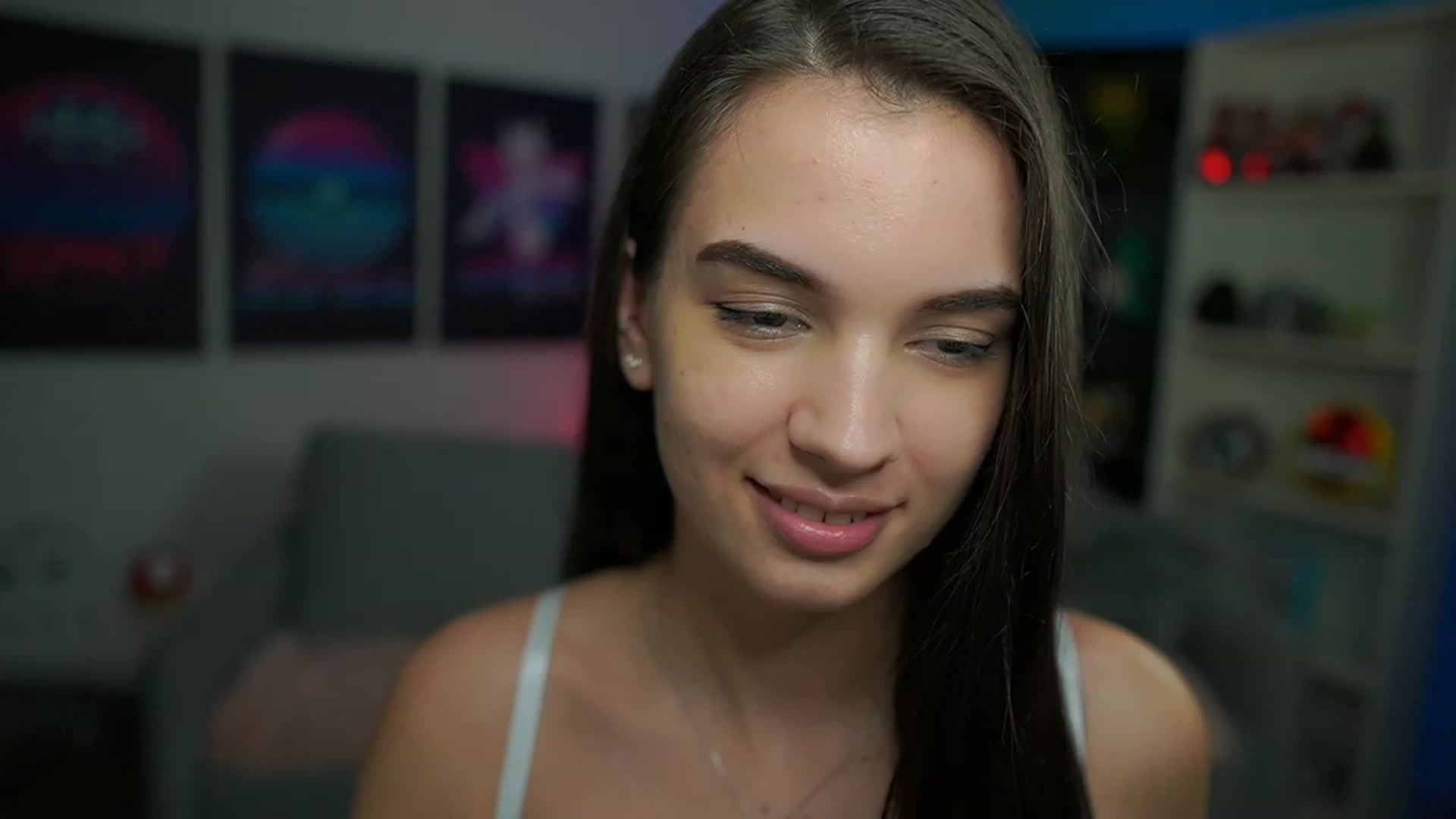 Gallery image thumbnail from Kylie_Quinn's myfreecams stream on, 01/18/2023, 22:39 image 4 of 20