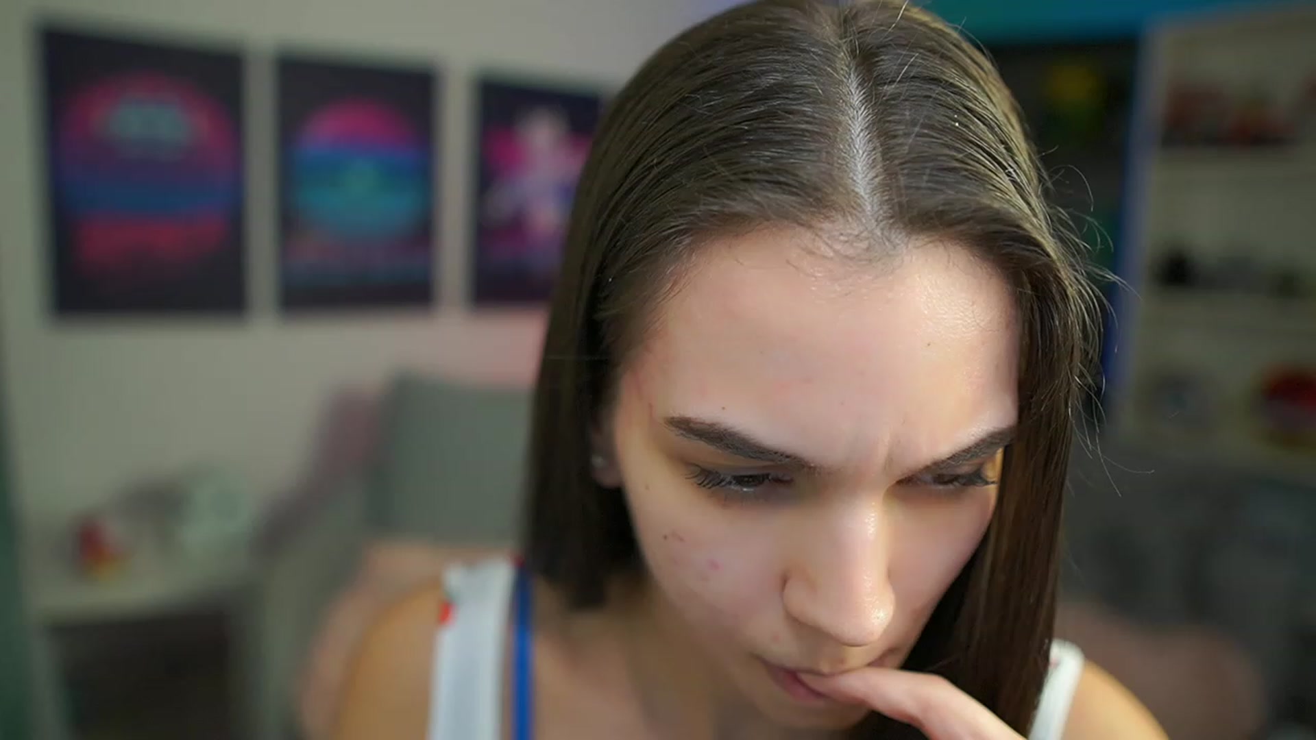 Gallery image thumbnail from Kylie_Quinn's myfreecams stream on, 01/19/2023, 22:03 image 16 of 20