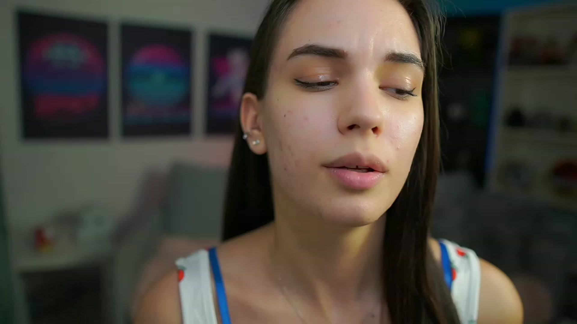 Gallery image thumbnail from Kylie_Quinn's myfreecams stream on, 01/19/2023, 22:03 image 9 of 20