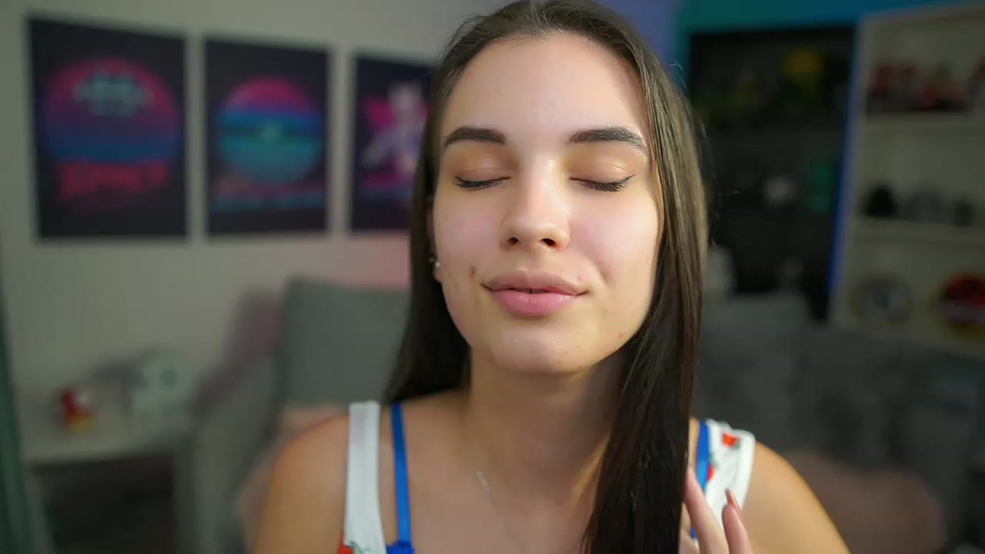 Gallery image thumbnail from Kylie_Quinn's myfreecams stream on, 01/20/2023, 24:30 image 3 of 20