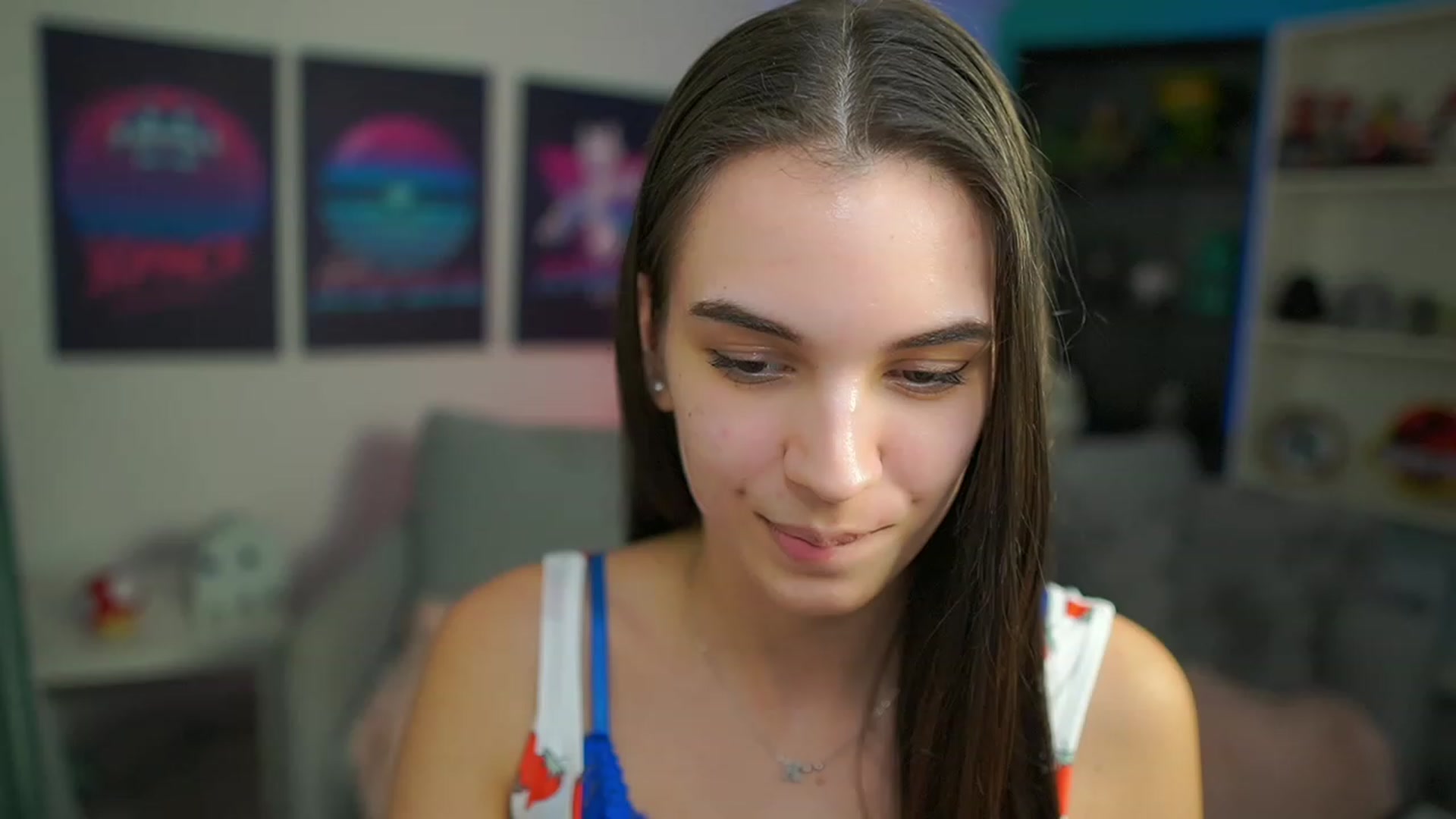 Gallery image thumbnail from Kylie_Quinn's myfreecams stream on, 01/20/2023, 24:30 image 4 of 20