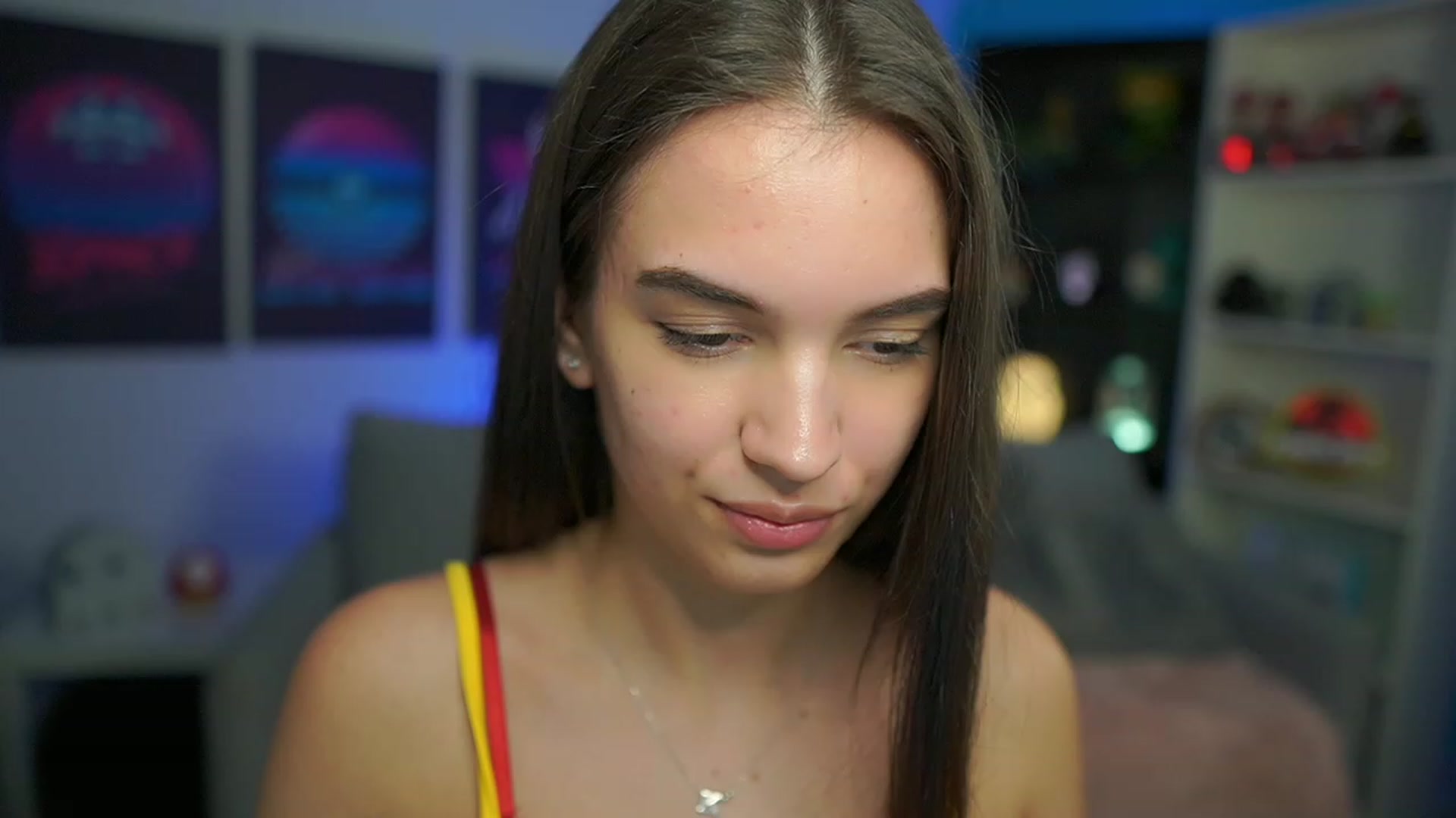 Gallery image thumbnail from Kylie_Quinn's myfreecams stream on, 01/20/2023, 23:33 image 3 of 20
