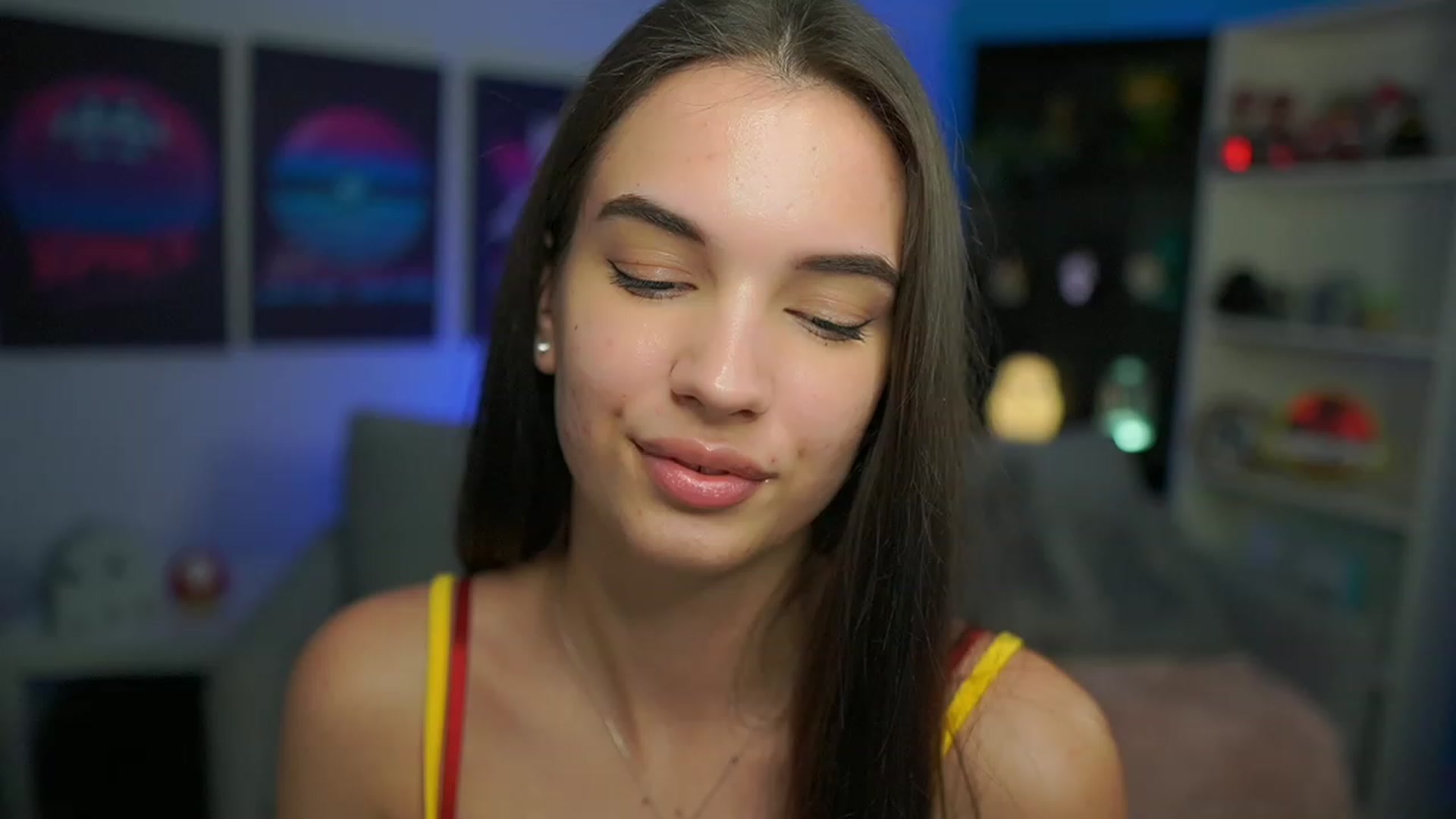 Gallery image thumbnail from Kylie_Quinn's myfreecams stream on, 01/20/2023, 23:33 image 1 of 20