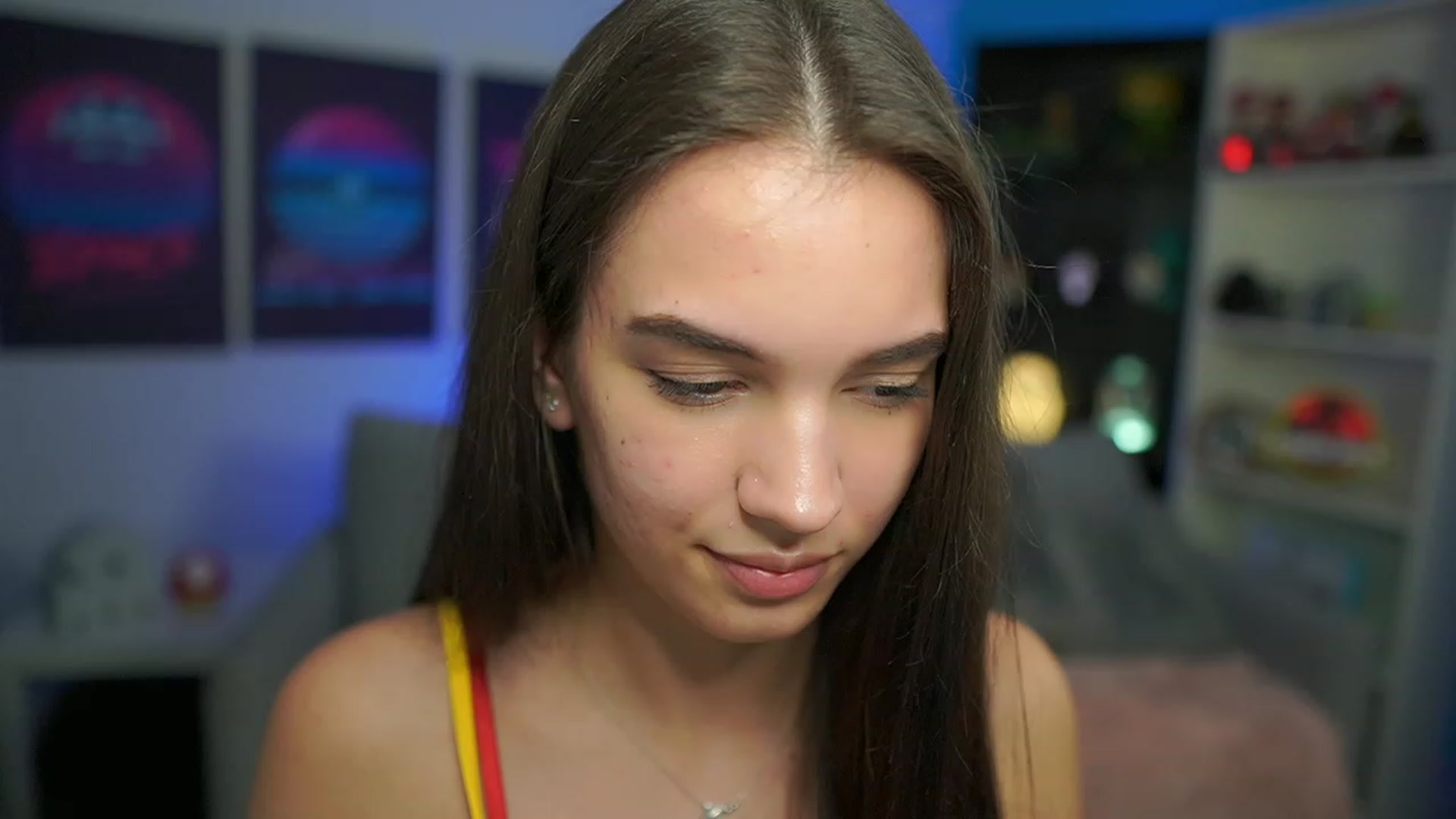 Gallery image thumbnail from Kylie_Quinn's myfreecams stream on, 01/20/2023, 23:33 image 13 of 20