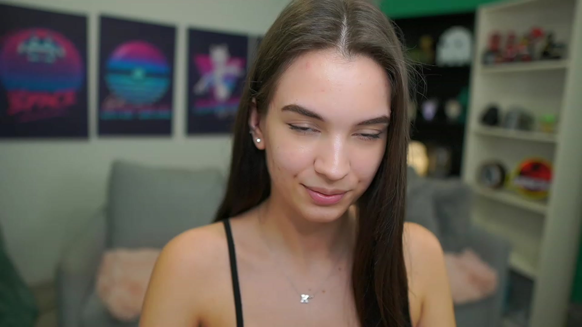 Gallery image thumbnail from Kylie_Quinn's myfreecams stream on, 01/26/2023, 12:11 image 11 of 20