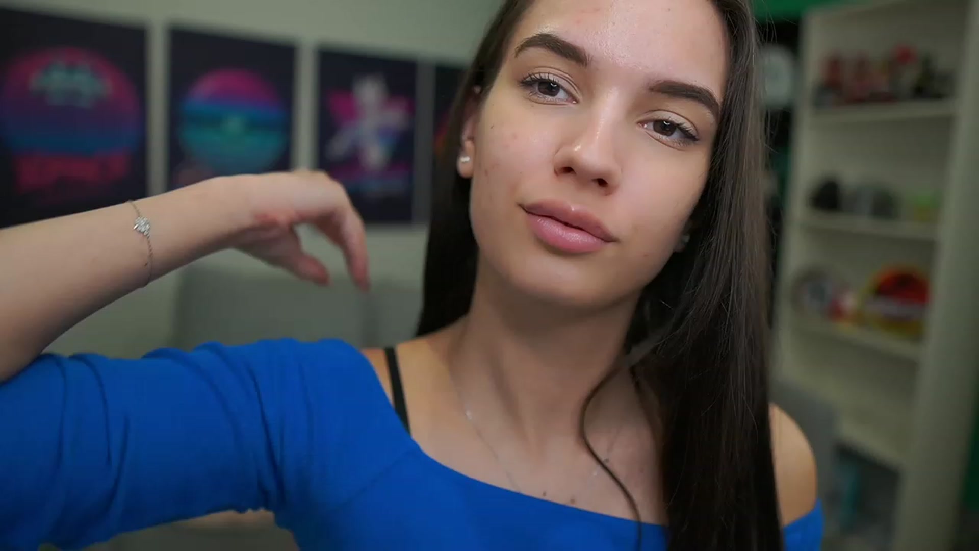 Gallery image thumbnail from Kylie_Quinn's myfreecams stream on, 01/27/2023, 12:28 image 8 of 20