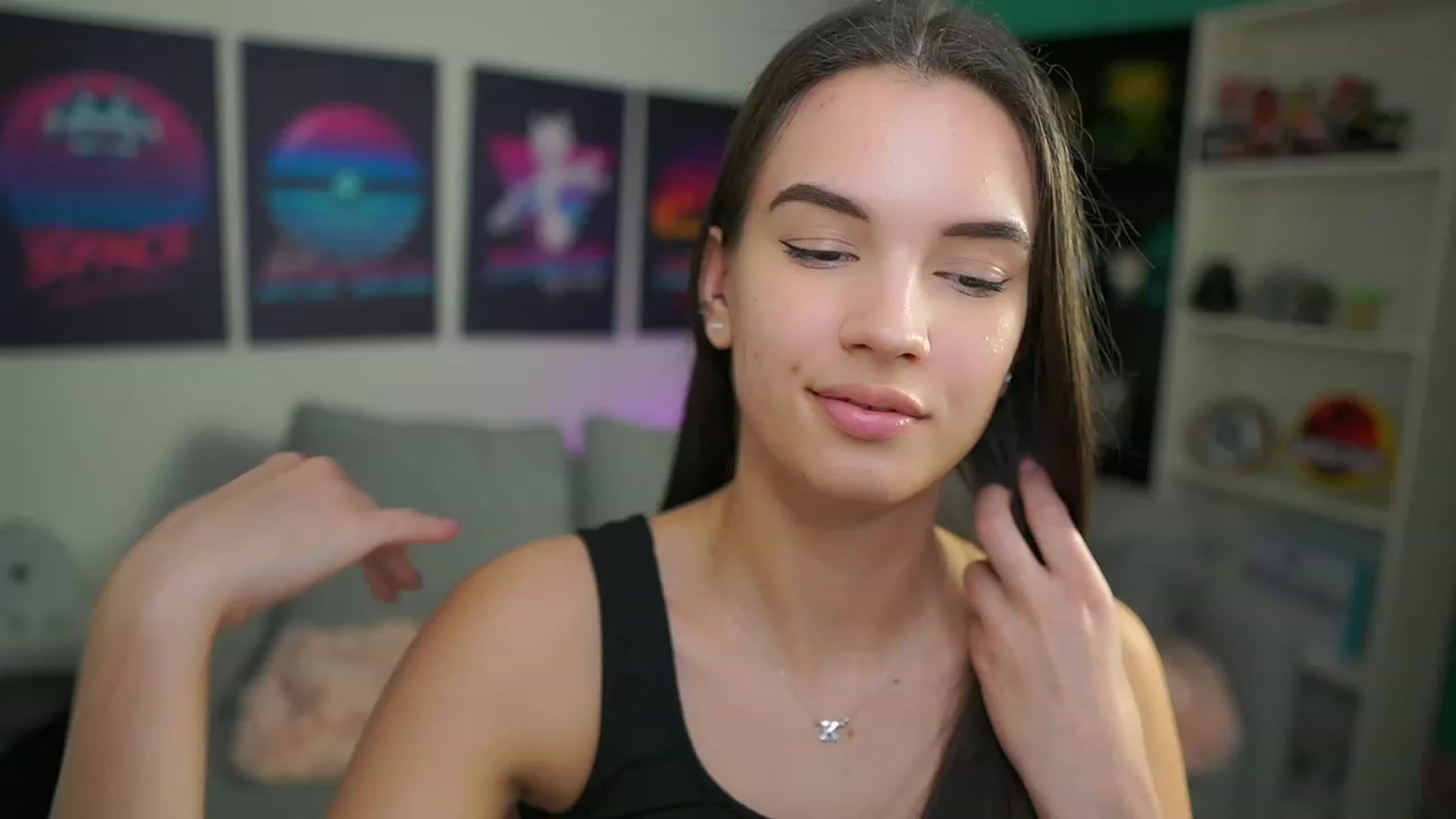 Gallery image thumbnail from Kylie_Quinn's myfreecams stream on, 01/29/2023, 22:19 image 18 of 20