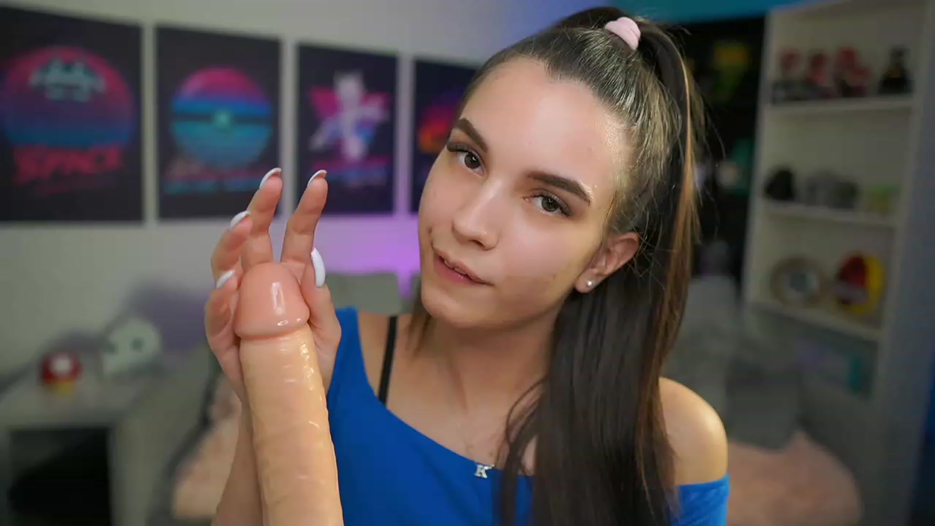 Gallery image thumbnail from Kylie_Quinn's myfreecams stream on, 01/30/2023, 20:52 image 3 of 20