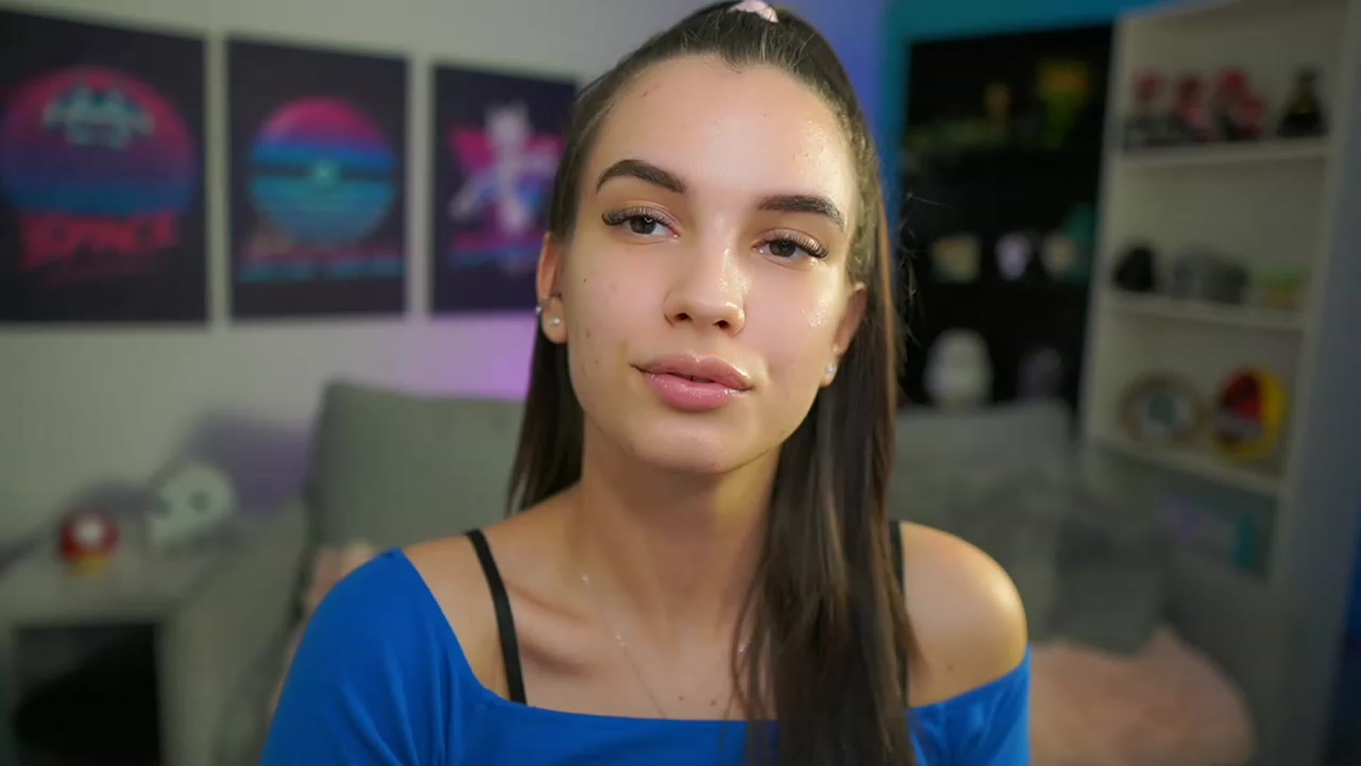 Gallery image thumbnail from Kylie_Quinn's myfreecams stream on, 01/30/2023, 20:52 image 14 of 20