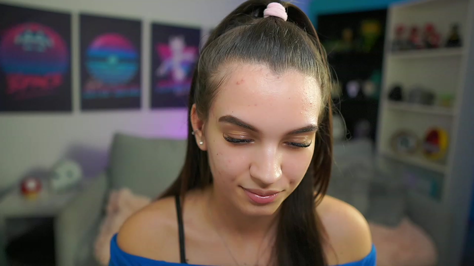 Gallery image thumbnail from Kylie_Quinn's myfreecams stream on, 01/30/2023, 21:25 image 3 of 20