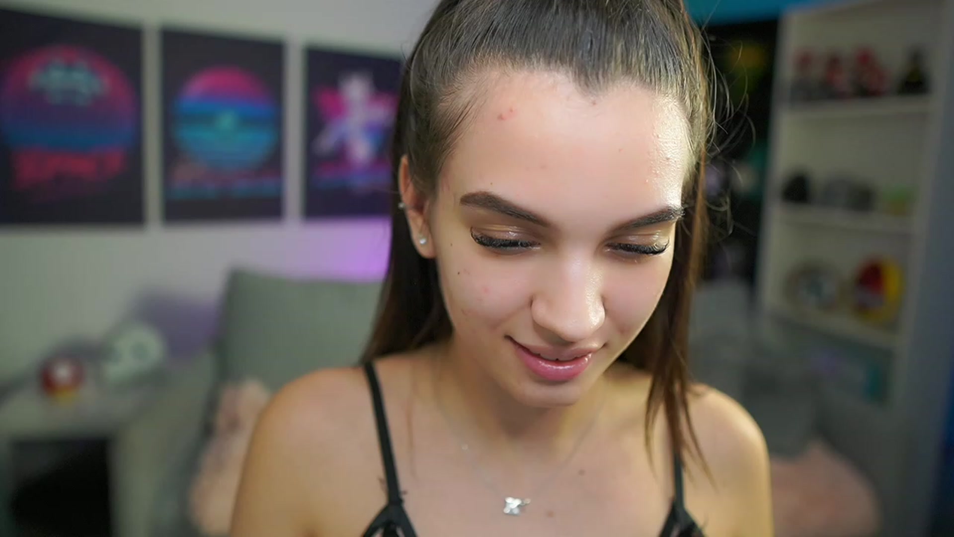 Gallery image thumbnail from Kylie_Quinn's myfreecams stream on, 01/30/2023, 21:25 image 19 of 20